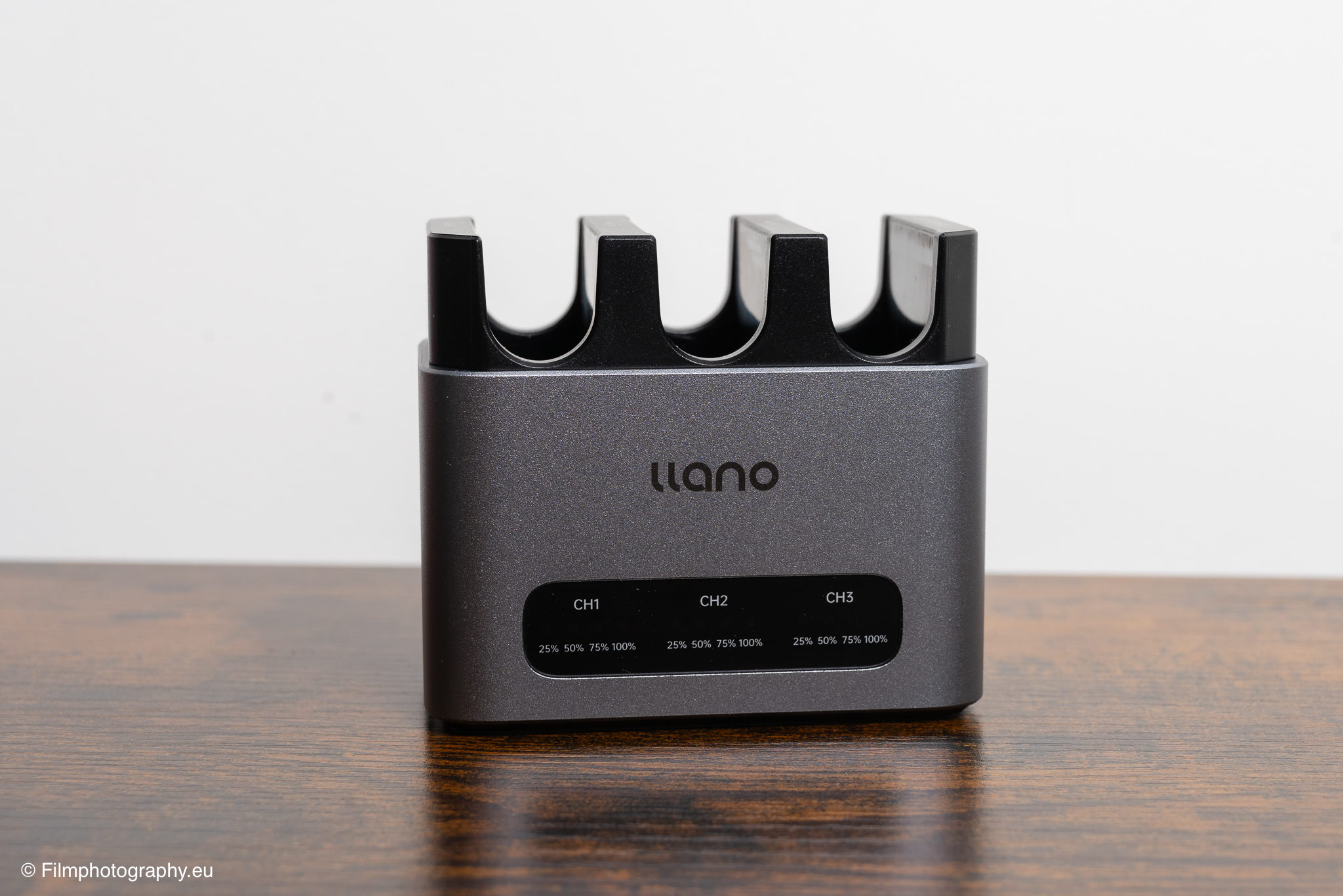 llano-fast-camera-battery-charger-fujifilm-review-4