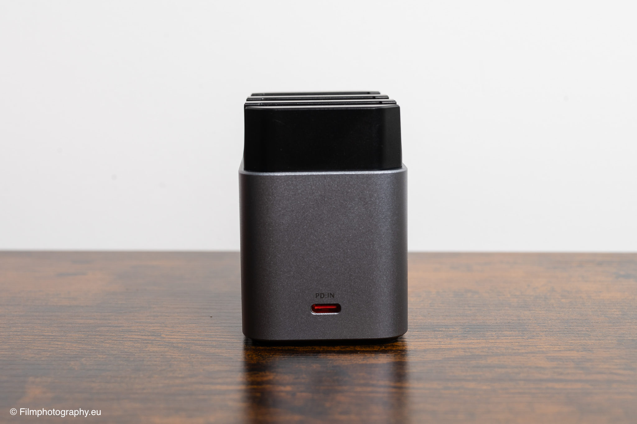 llano-fast-camera-battery-charger-fujifilm-review-5