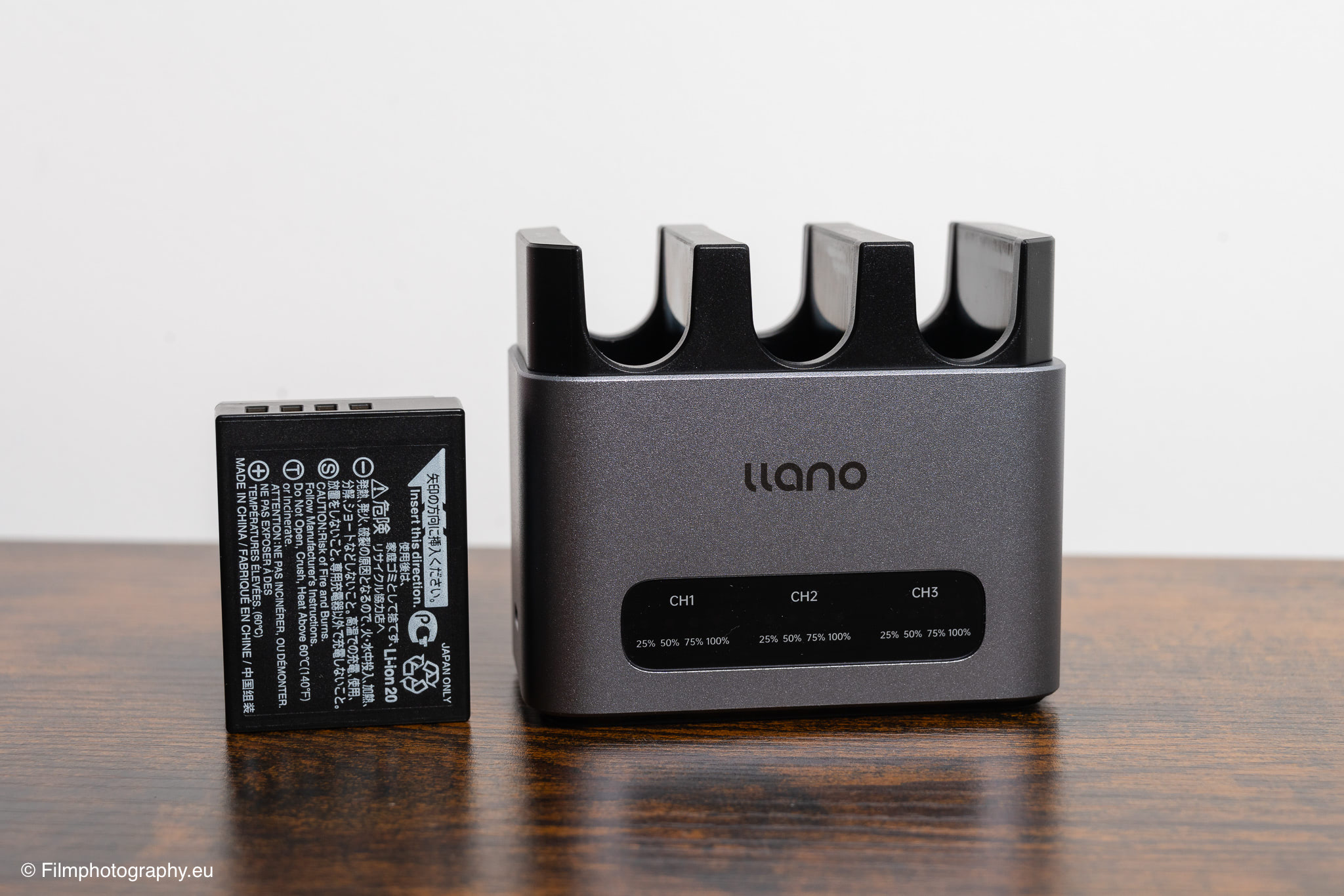 llano-fast-camera-battery-charger-fujifilm-review-7