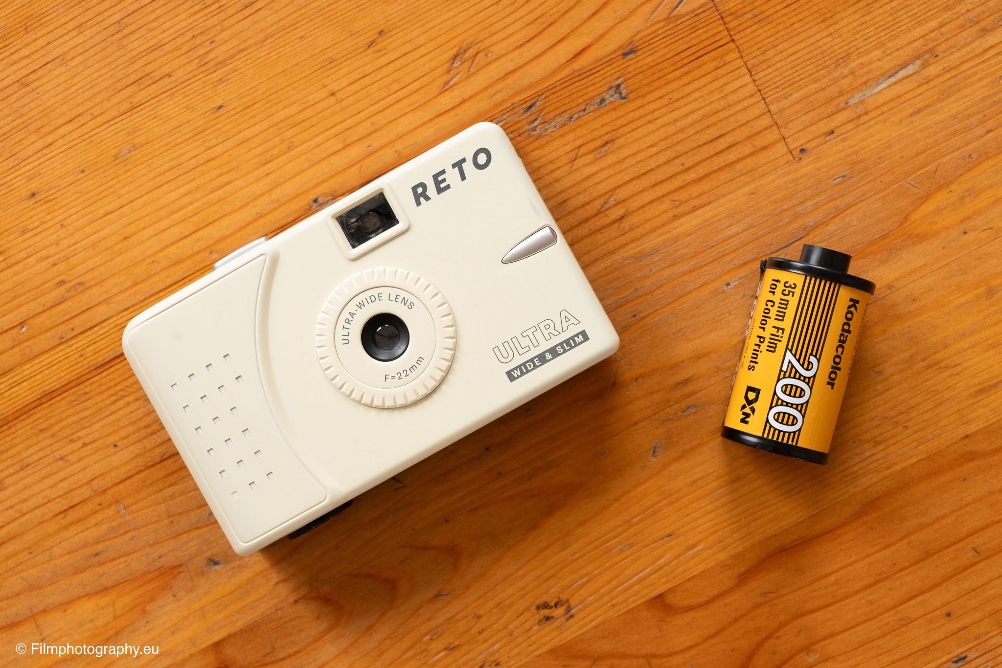 reto-35mm-camera-ultra-wide-review