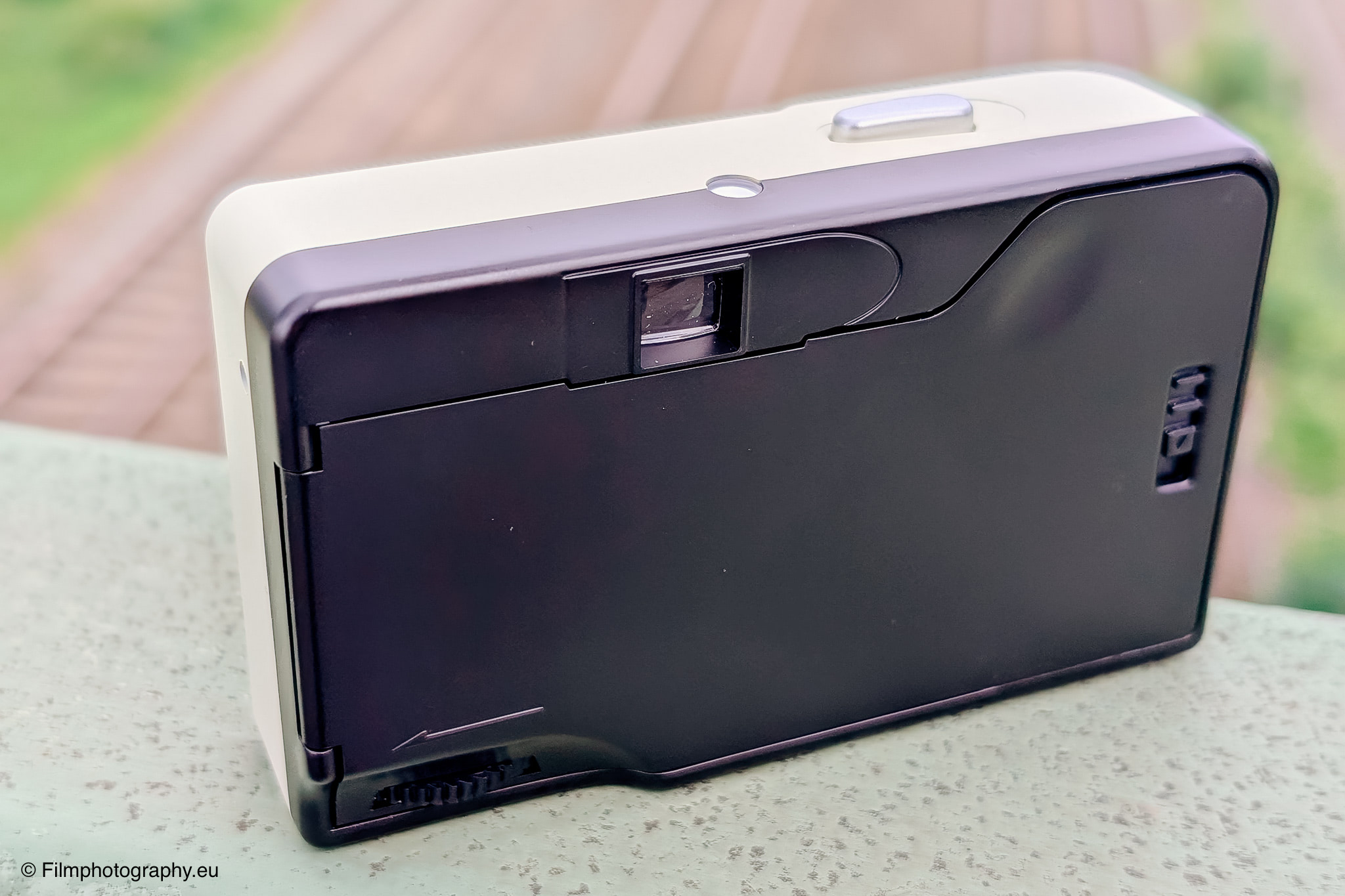 reto-ultra-wide-slim-35mm-camera-review-3