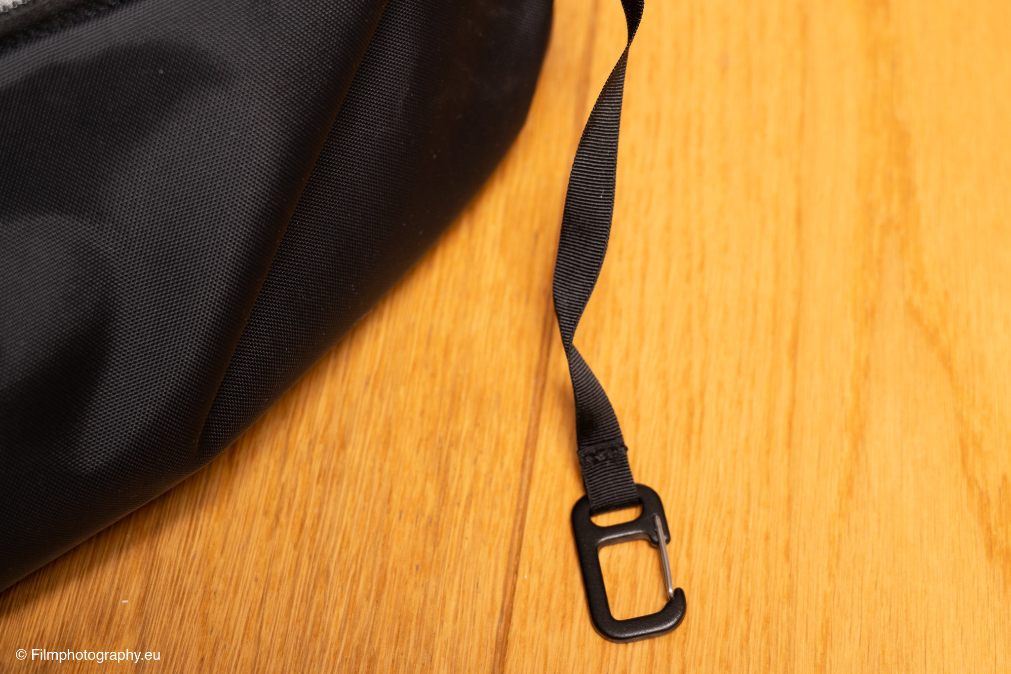 rework-toshi-sling-keychain