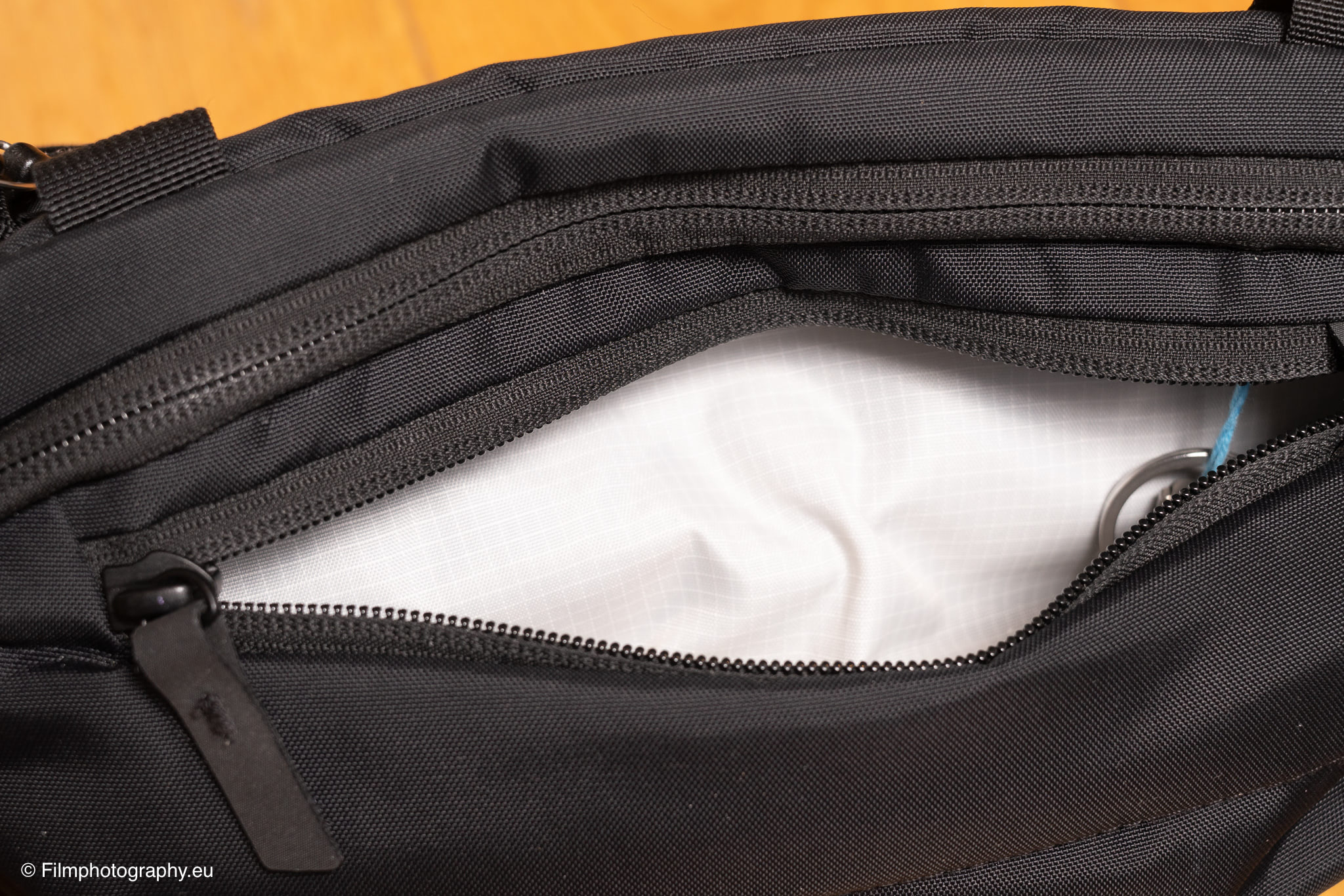 rework-toshi-sling-photographer-review-15