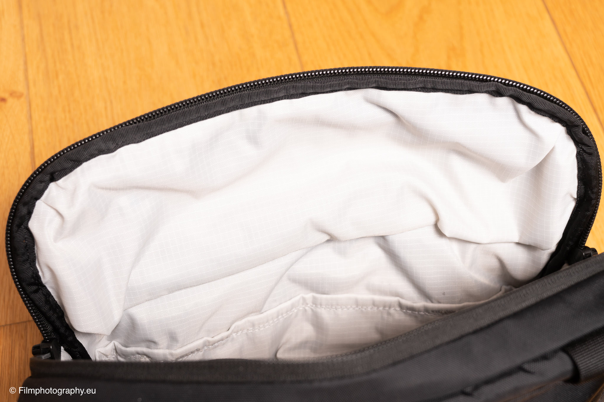 rework-toshi-sling-photographer-review-23