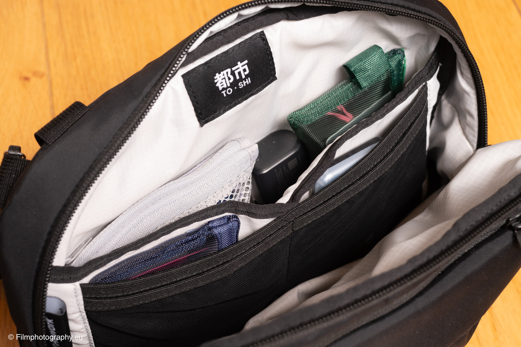 rework-toshi-sling-photographer-review-25
