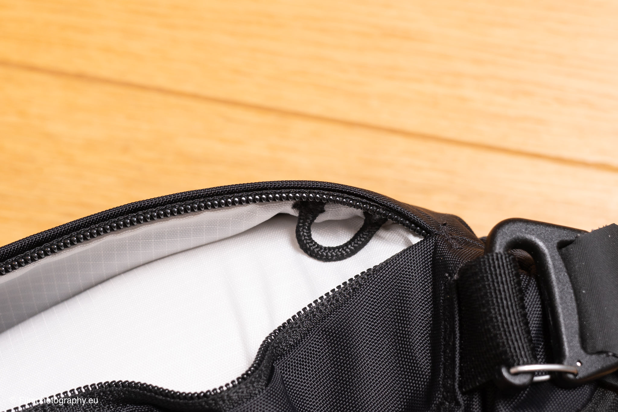 rework-toshi-sling-photographer-review-31