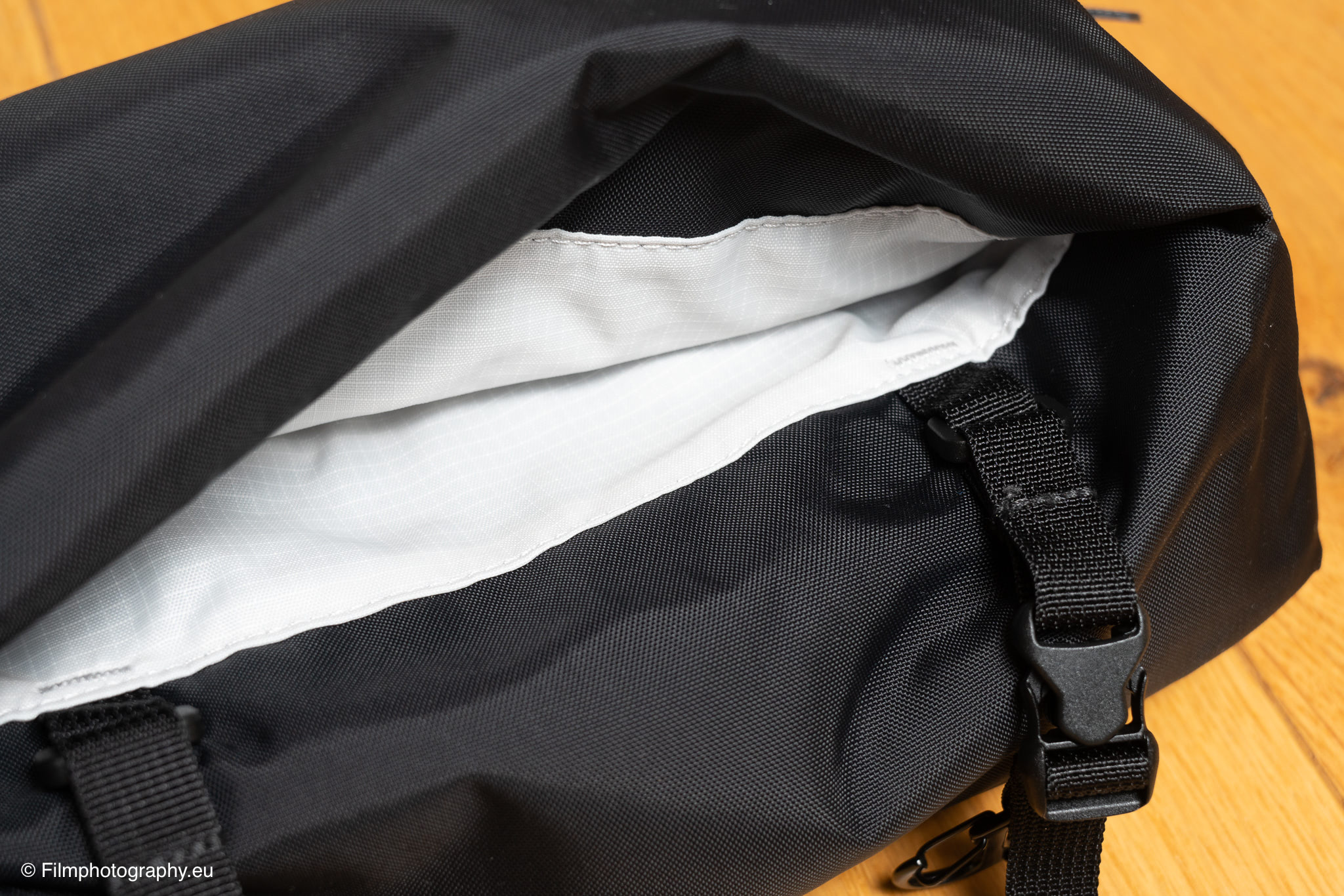 rework-toshi-sling-photographer-review-7