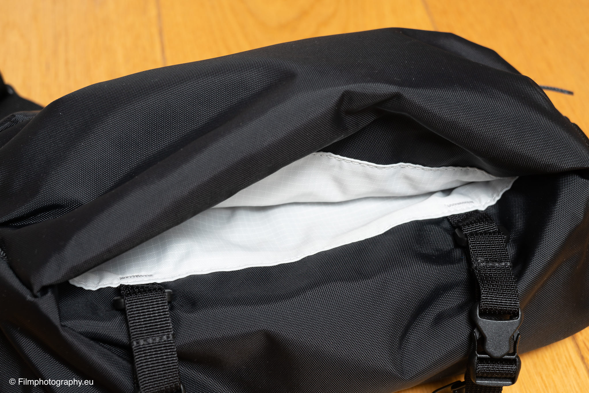 rework-toshi-sling-photographer-review-8