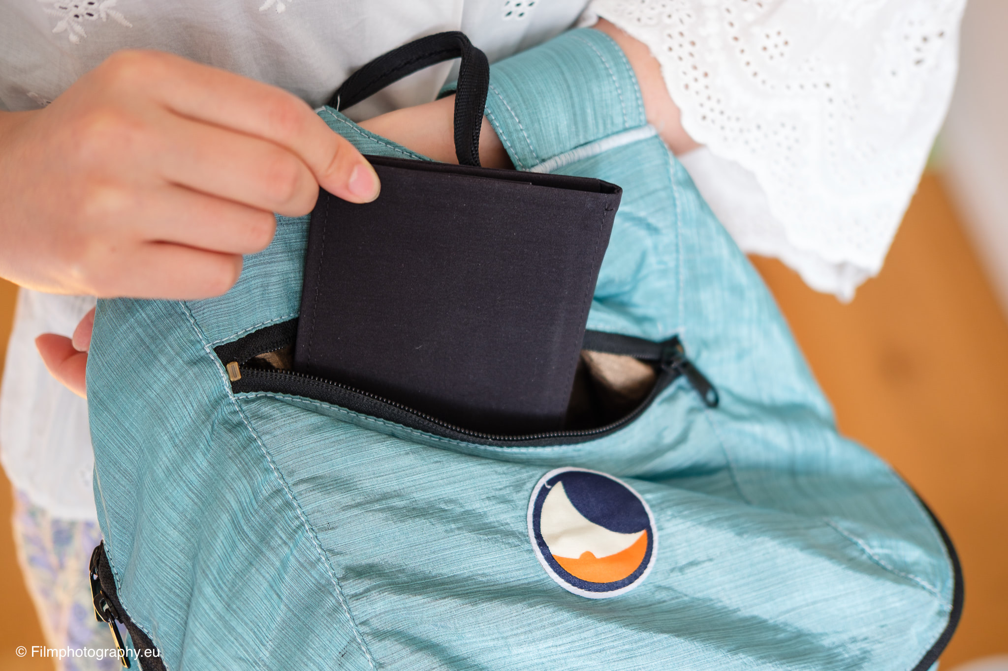 ticket-to-the-moon-backpack-plus-25-l-review-9
