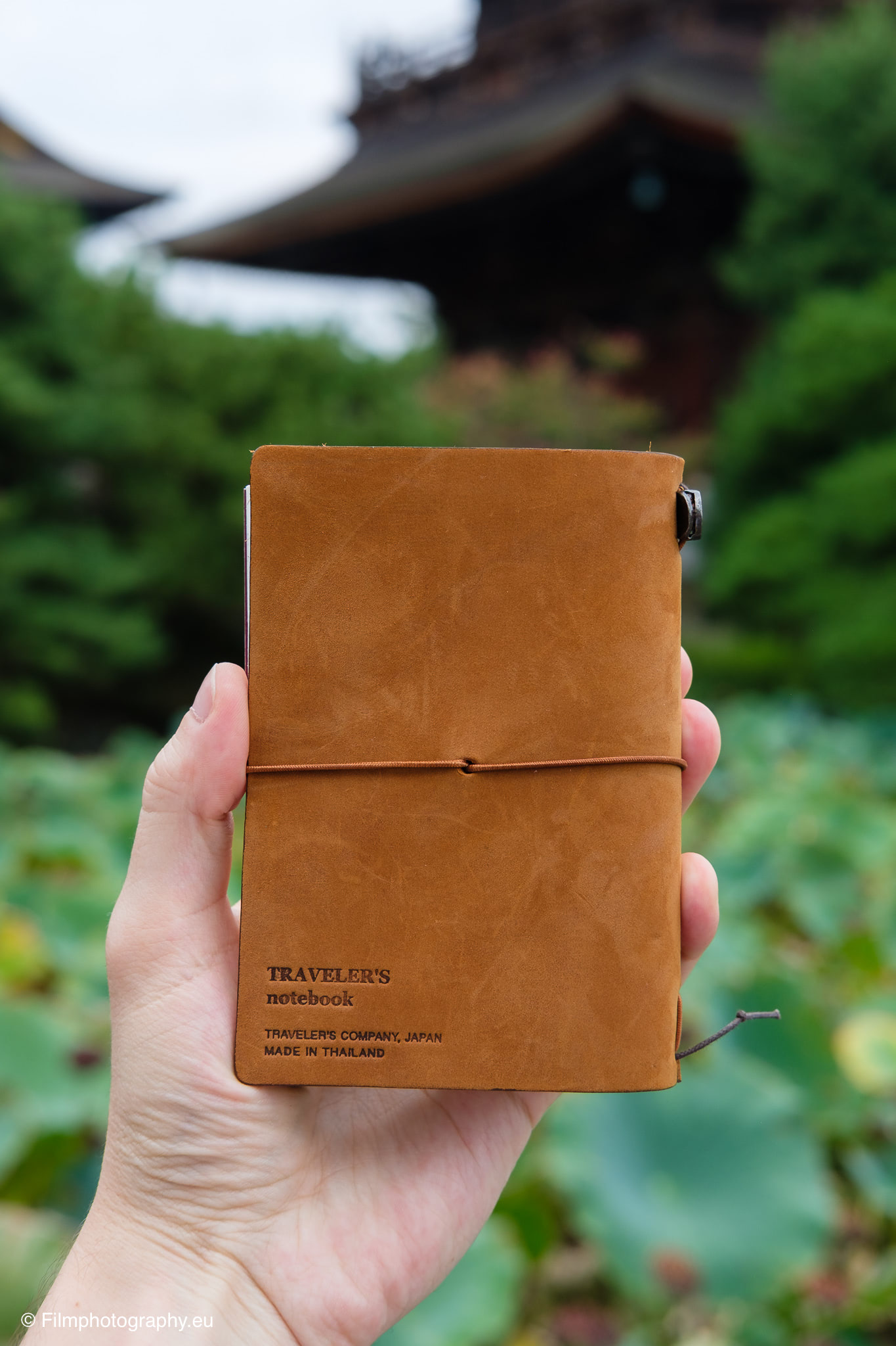 travelers-notebook-passport-photographer-review-3