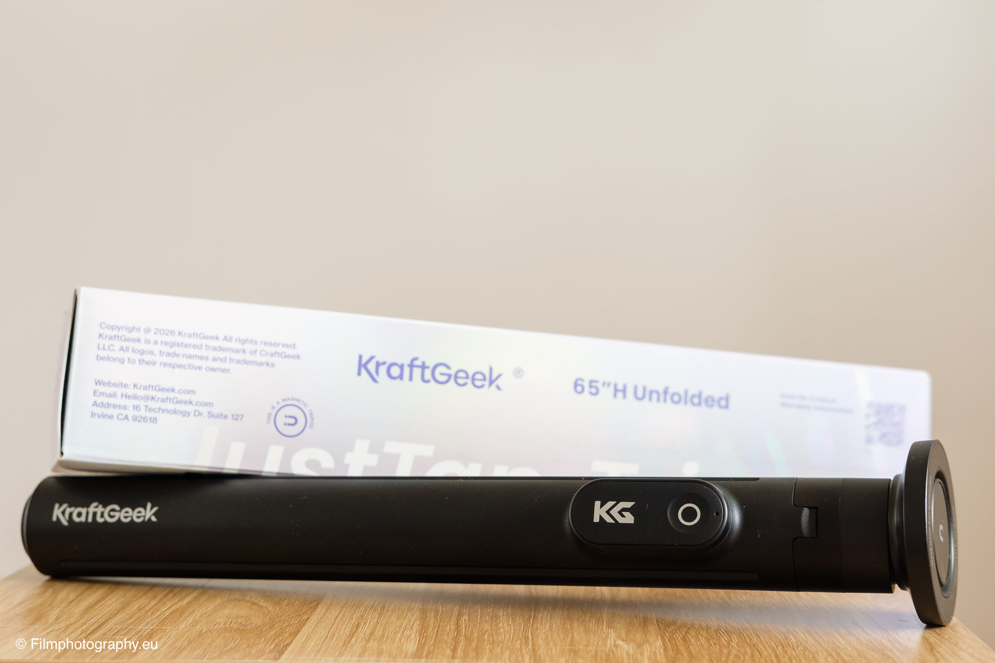 kraftgeek-justtap-magnetic-phone-tripod-review-11