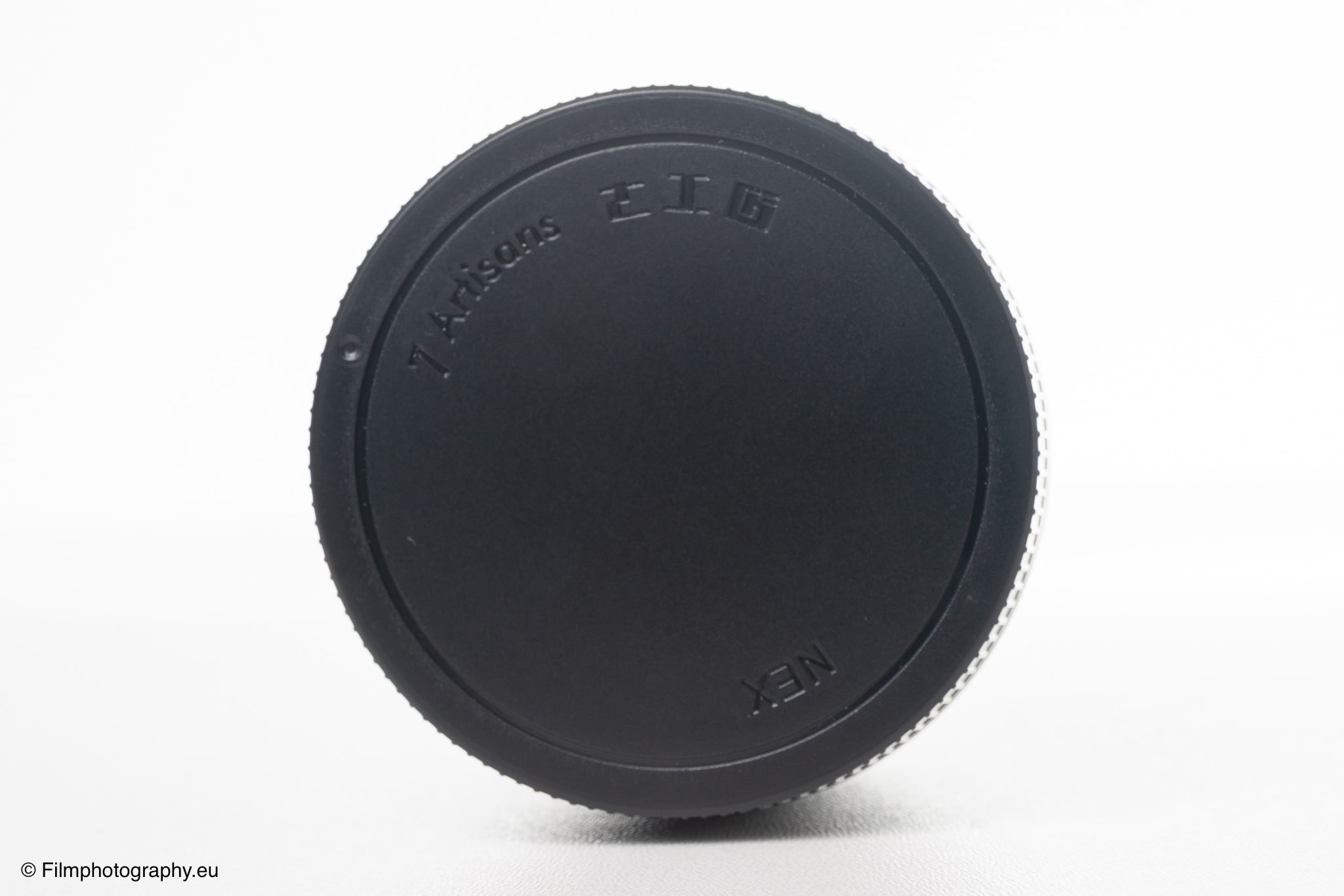 7artisans-mf-35mm-f-1-4-camera-lens-3