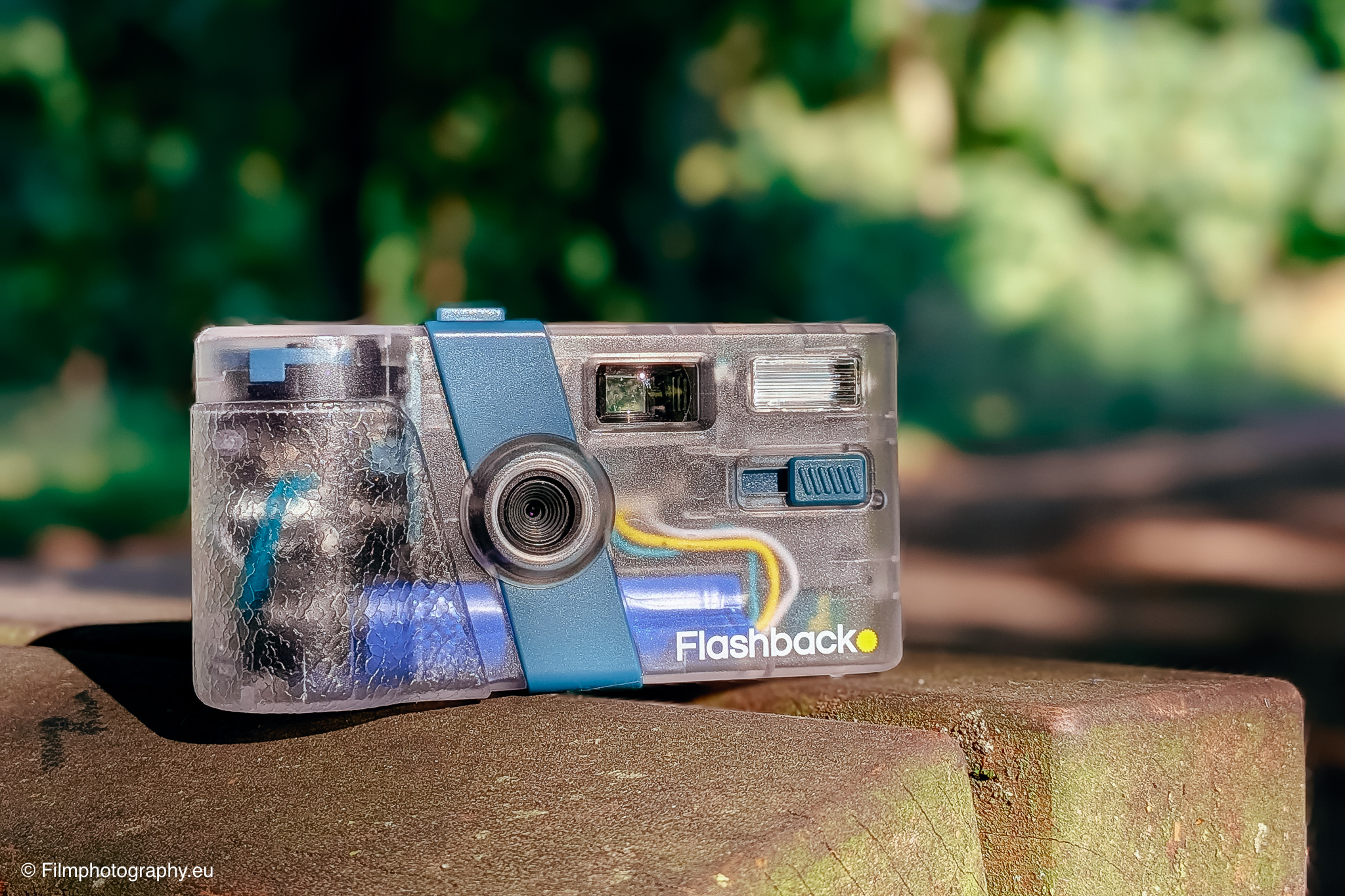flashback-camera-review-digital-disposable-camera-1