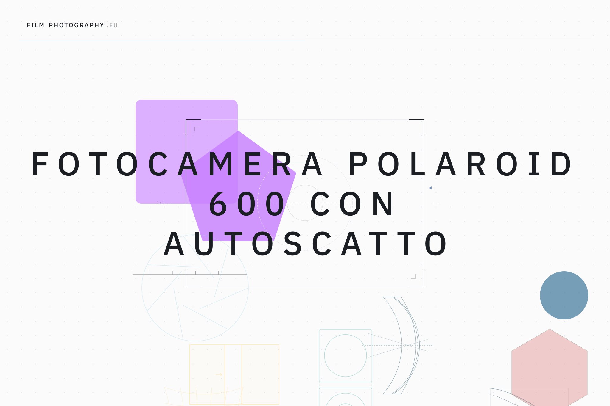 Fotocamera Polaroid 600 con autoscatto