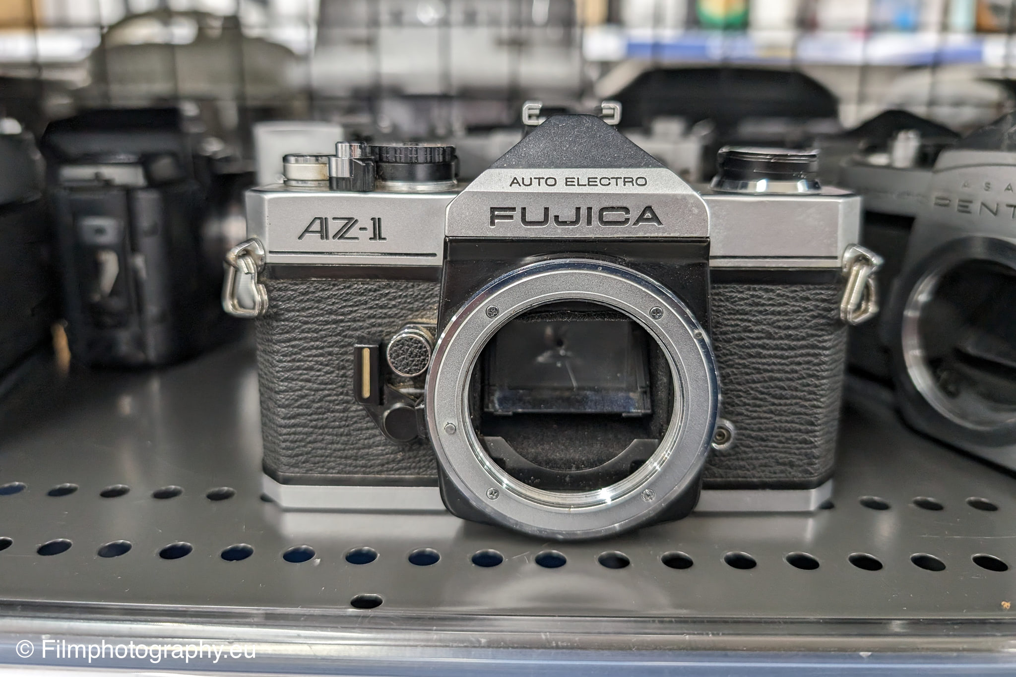 fujica-az-1-35mm-camera-slr-guide