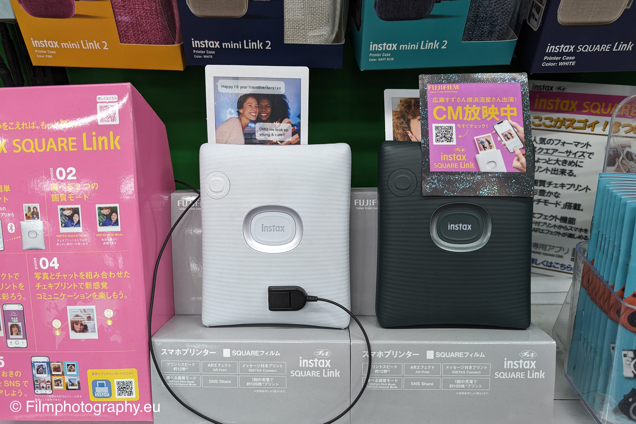 fujifilm-instax-link-square-smartphone-printer