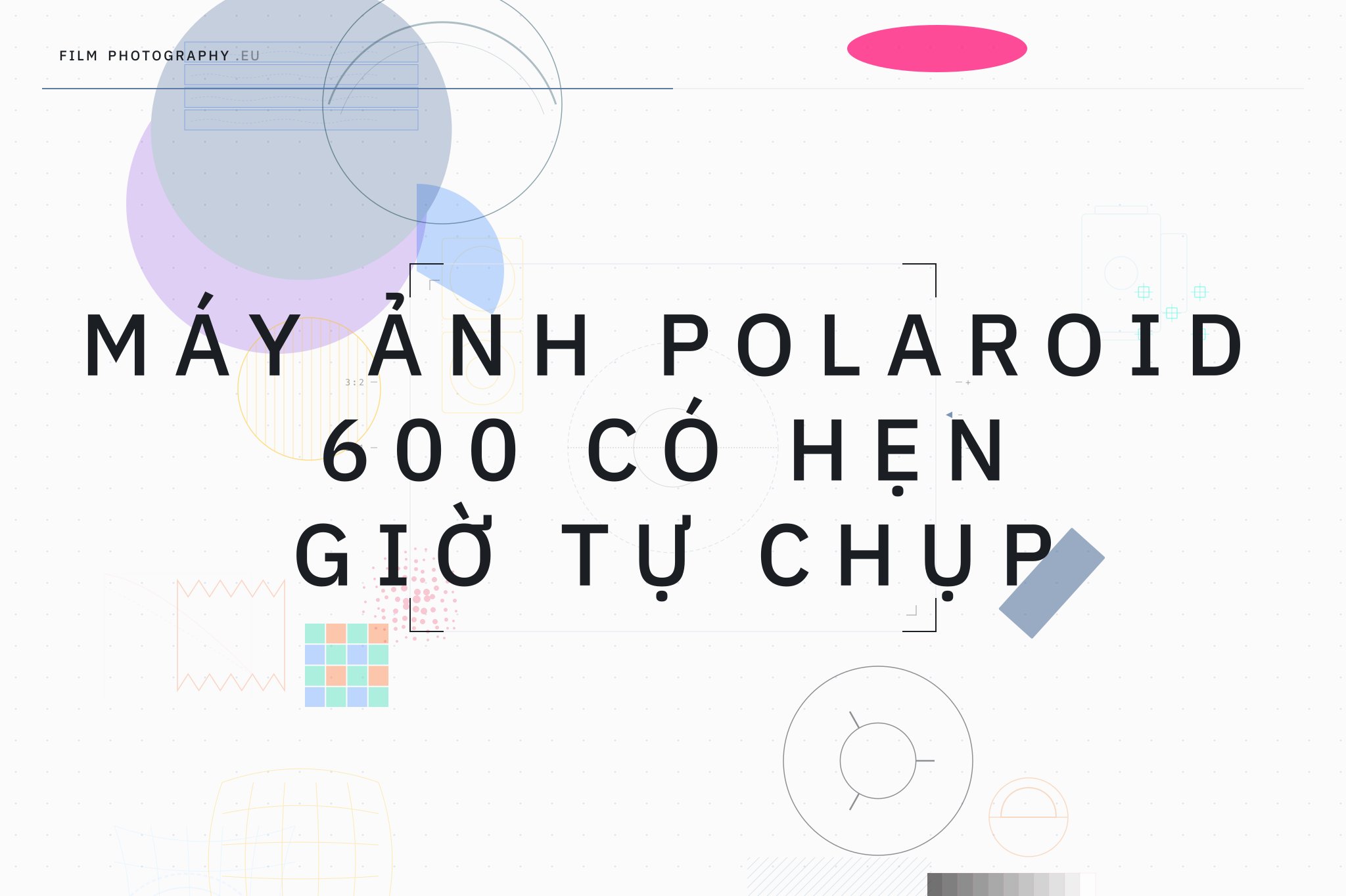 Máy ảnh Polaroid 600 có hẹn giờ tự chụp