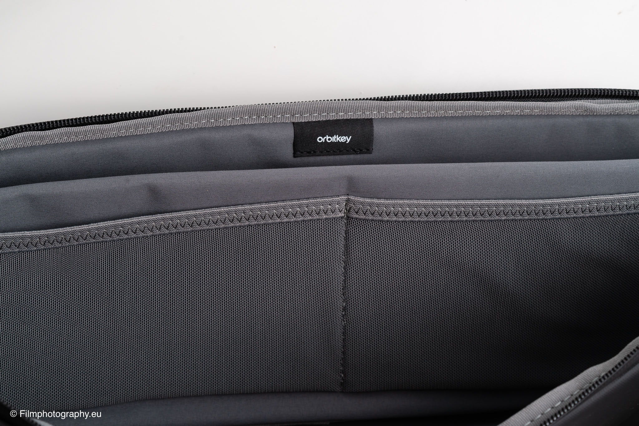orbitkey-essentials-keyboard-pouch-review-15