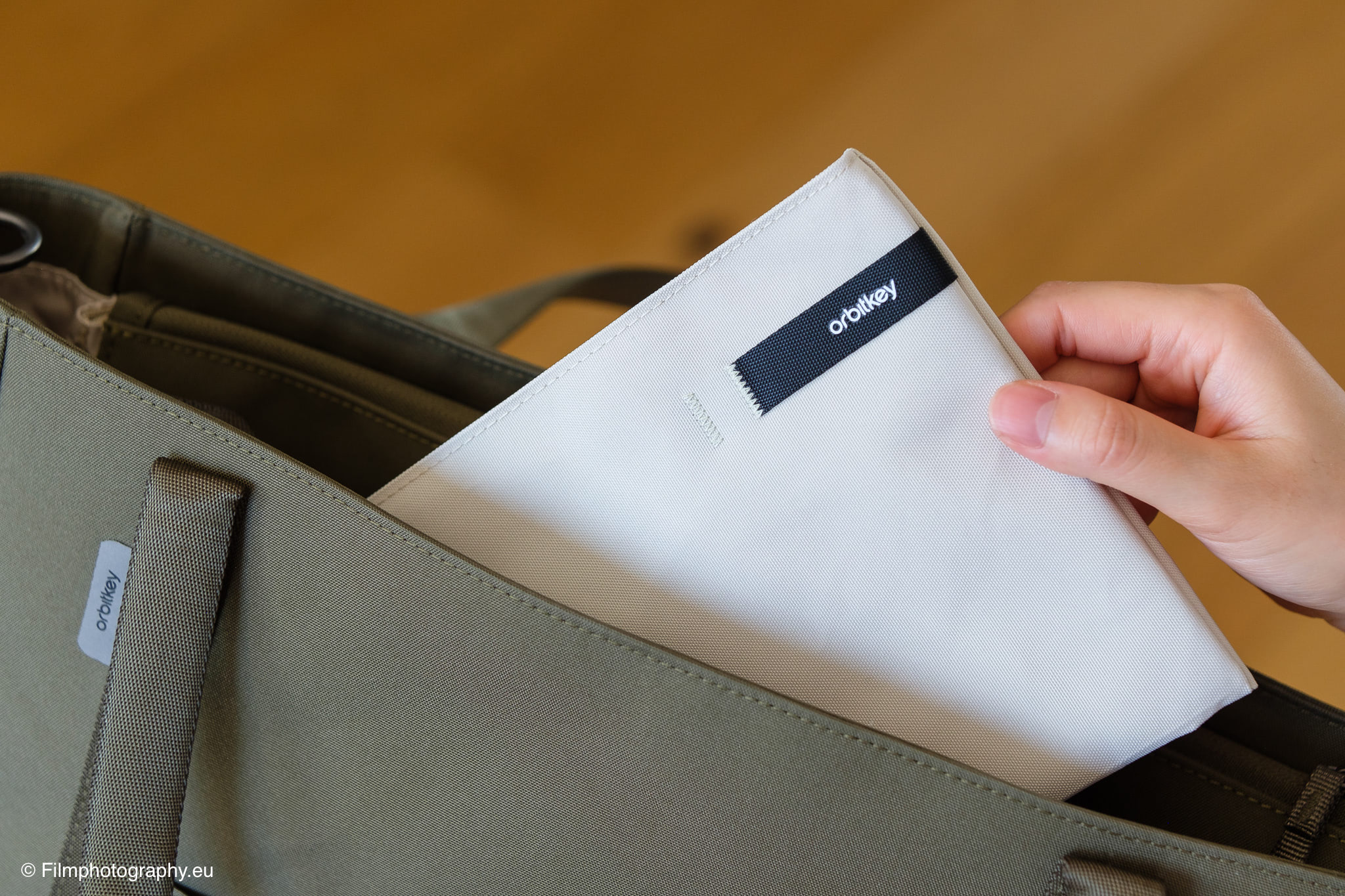 orbitkey-essentials-pouch-review-9