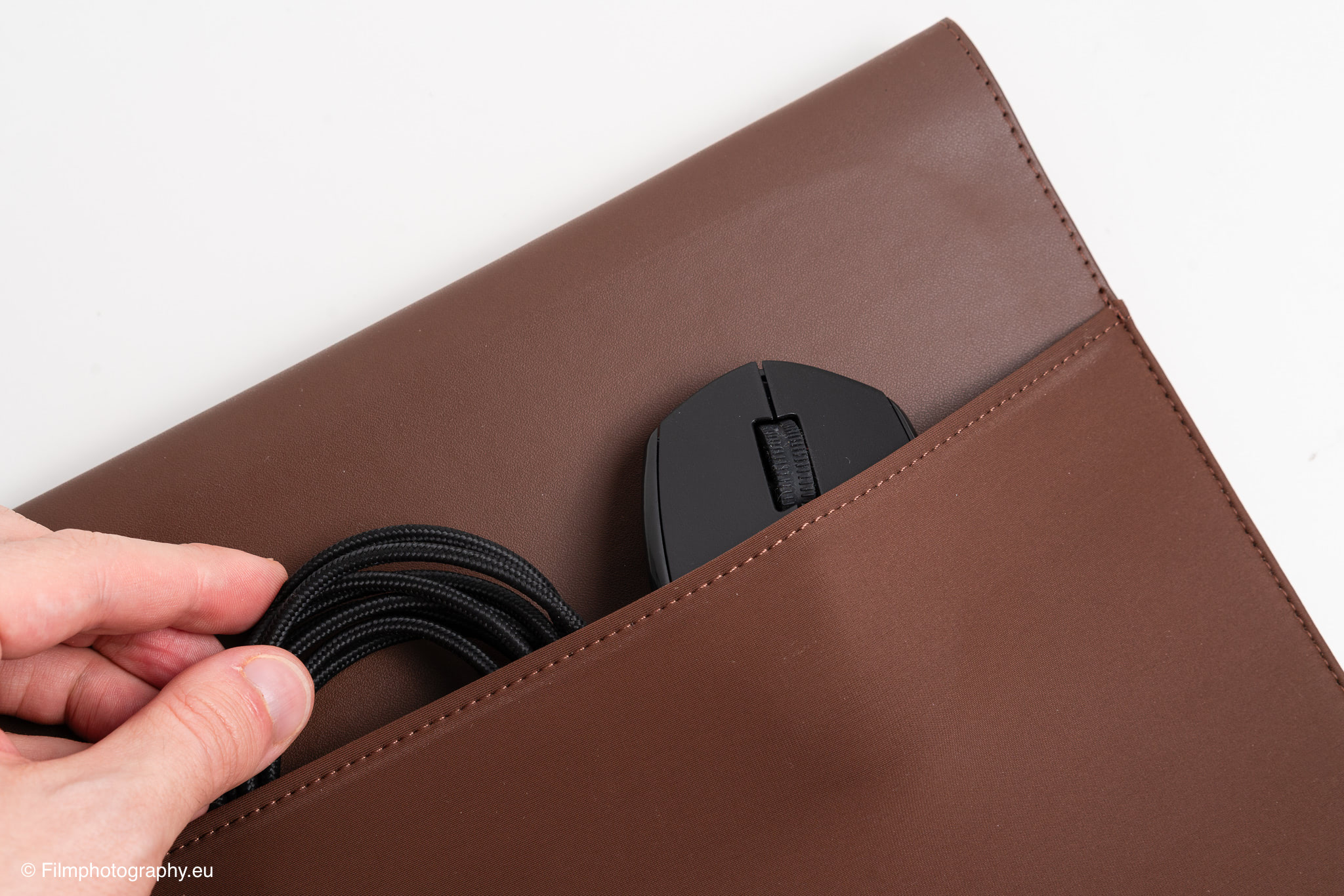 orbitkey-hybrid-laptop-sleeve-v2-review-13