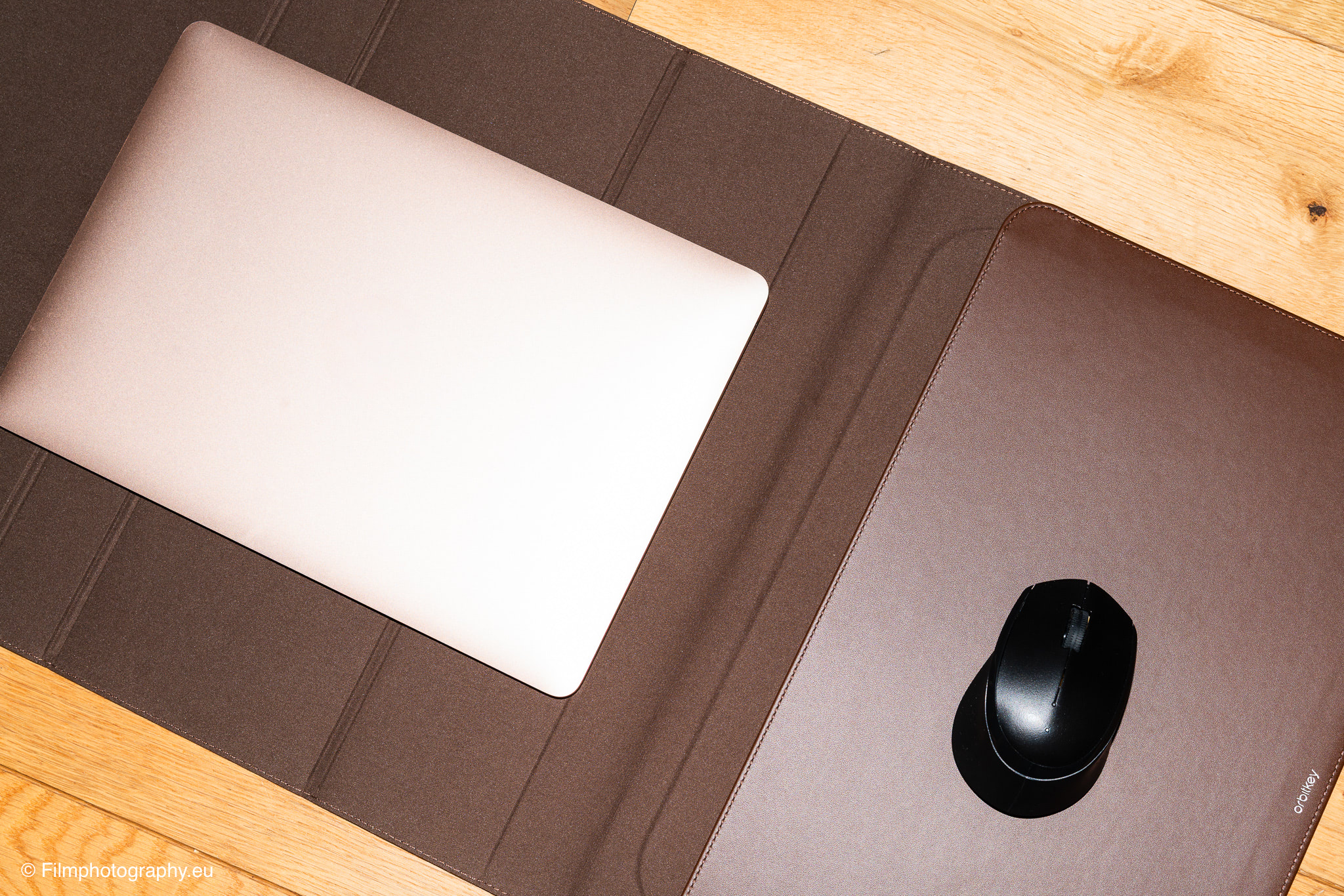 orbitkey-hybrid-laptop-sleeve-v2-review-17