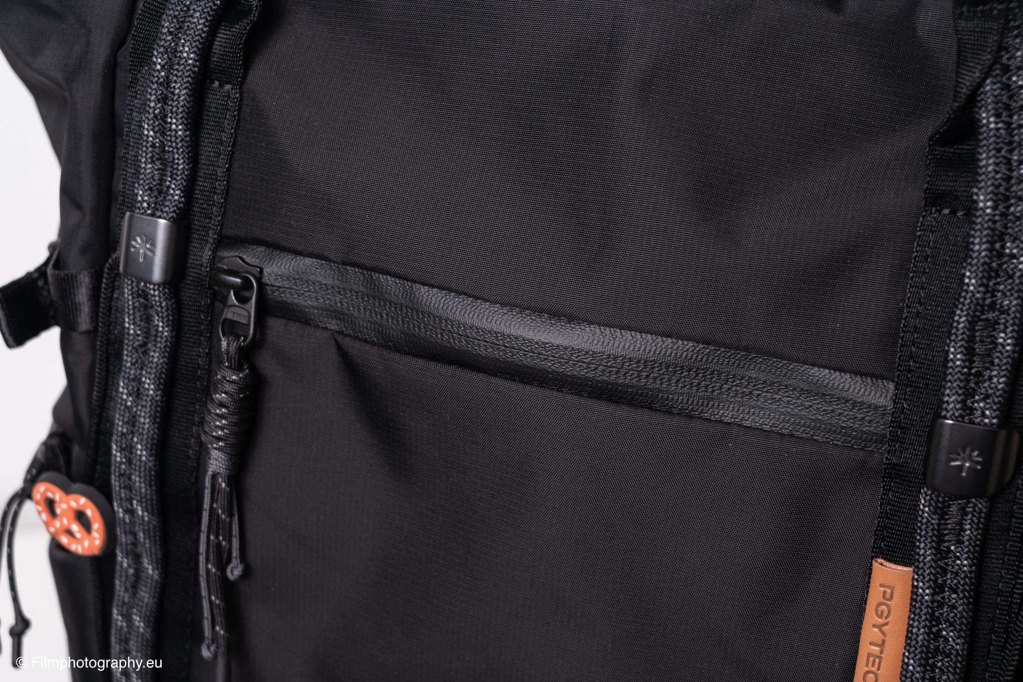 pgytech-onego-roamer-tote-backpack-photographer-review-12