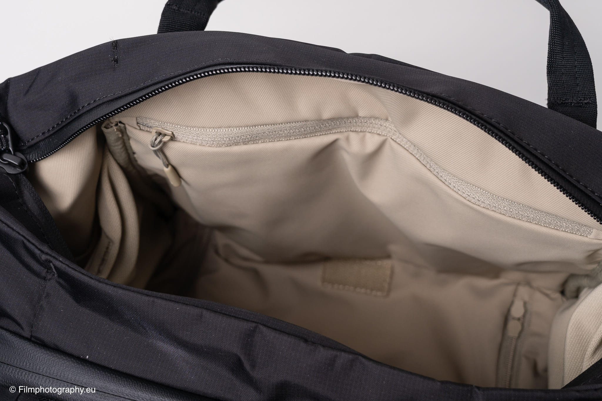 pgytech-onego-roamer-tote-backpack-photographer-review-31