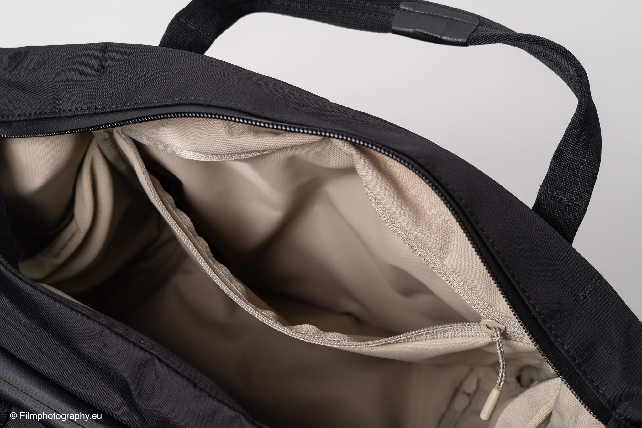 pgytech-onego-roamer-tote-backpack-photographer-review-33
