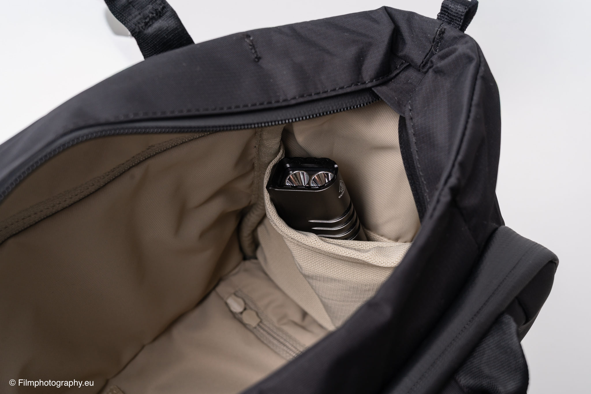 pgytech-onego-roamer-tote-backpack-photographer-review-35