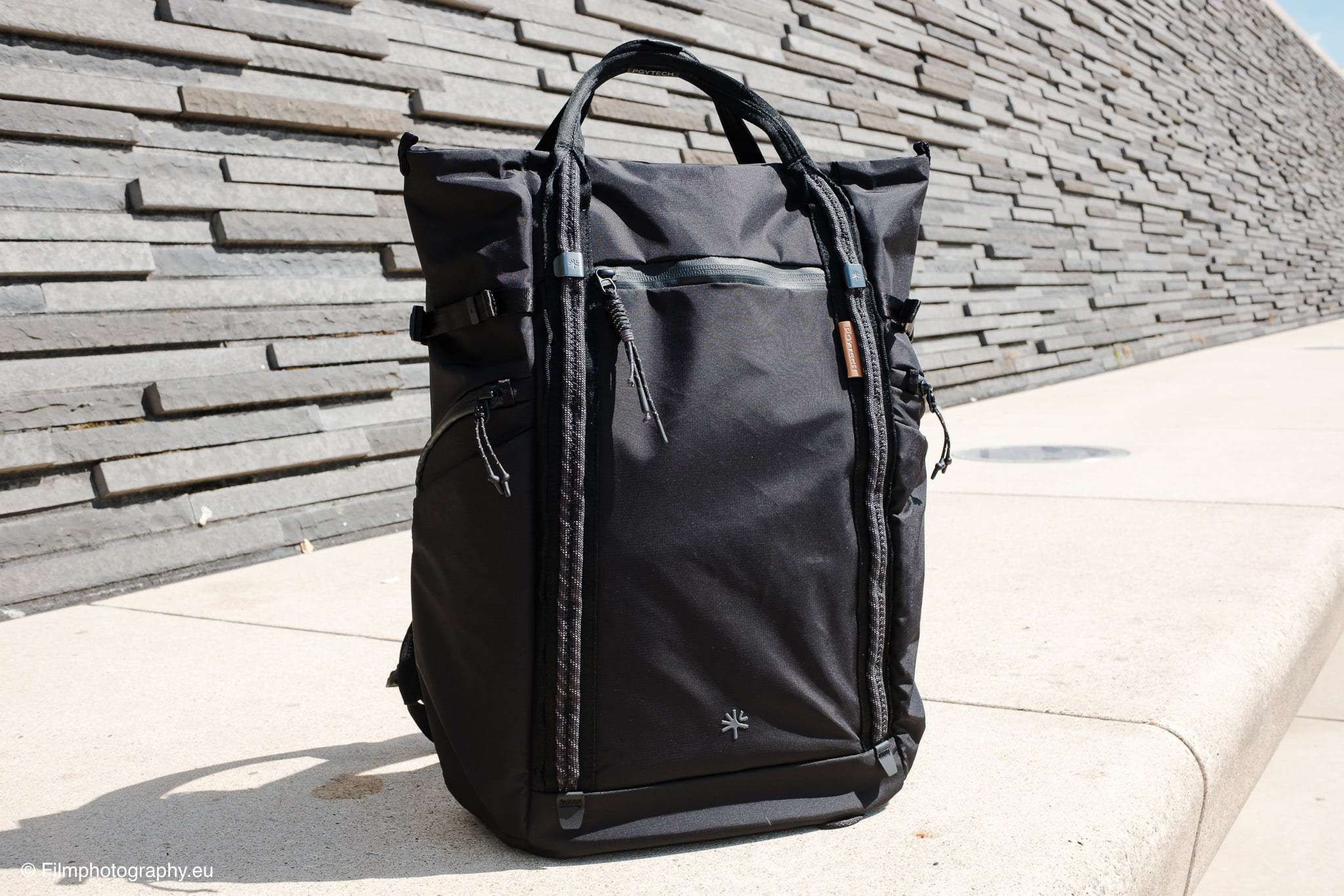 pgytech-onego-roamer-tote-backpack-photographer-review-52