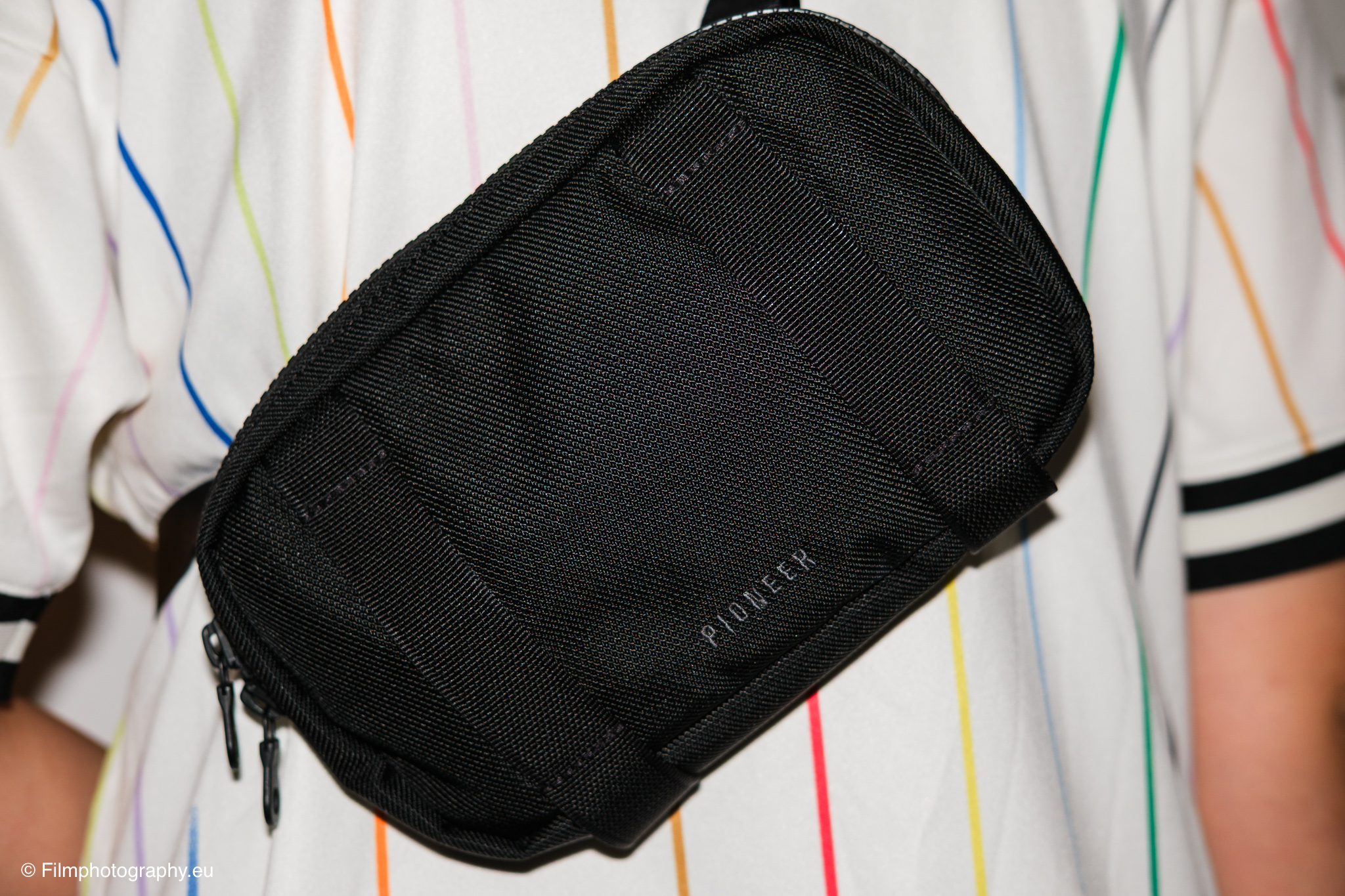 pioneer-safari-sling-bag-review-1