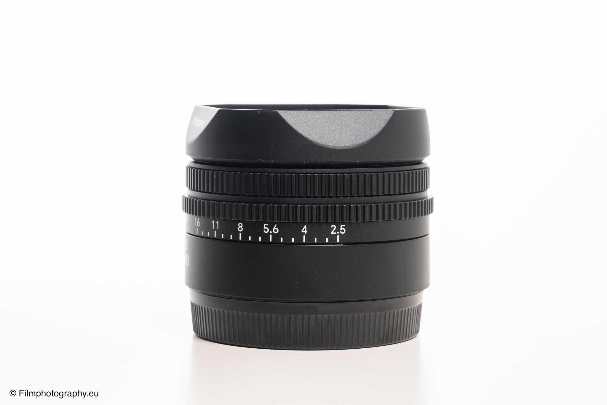 7artisans-af-40mm-f-2-5-fullframe-sony-lens-guide-8