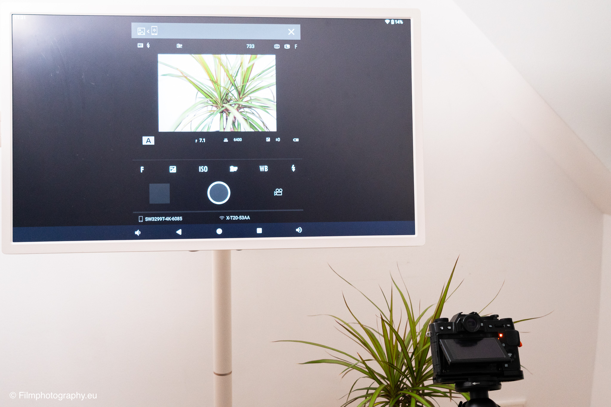 apolosign-32-smart-portable-tv-photographer-review-66