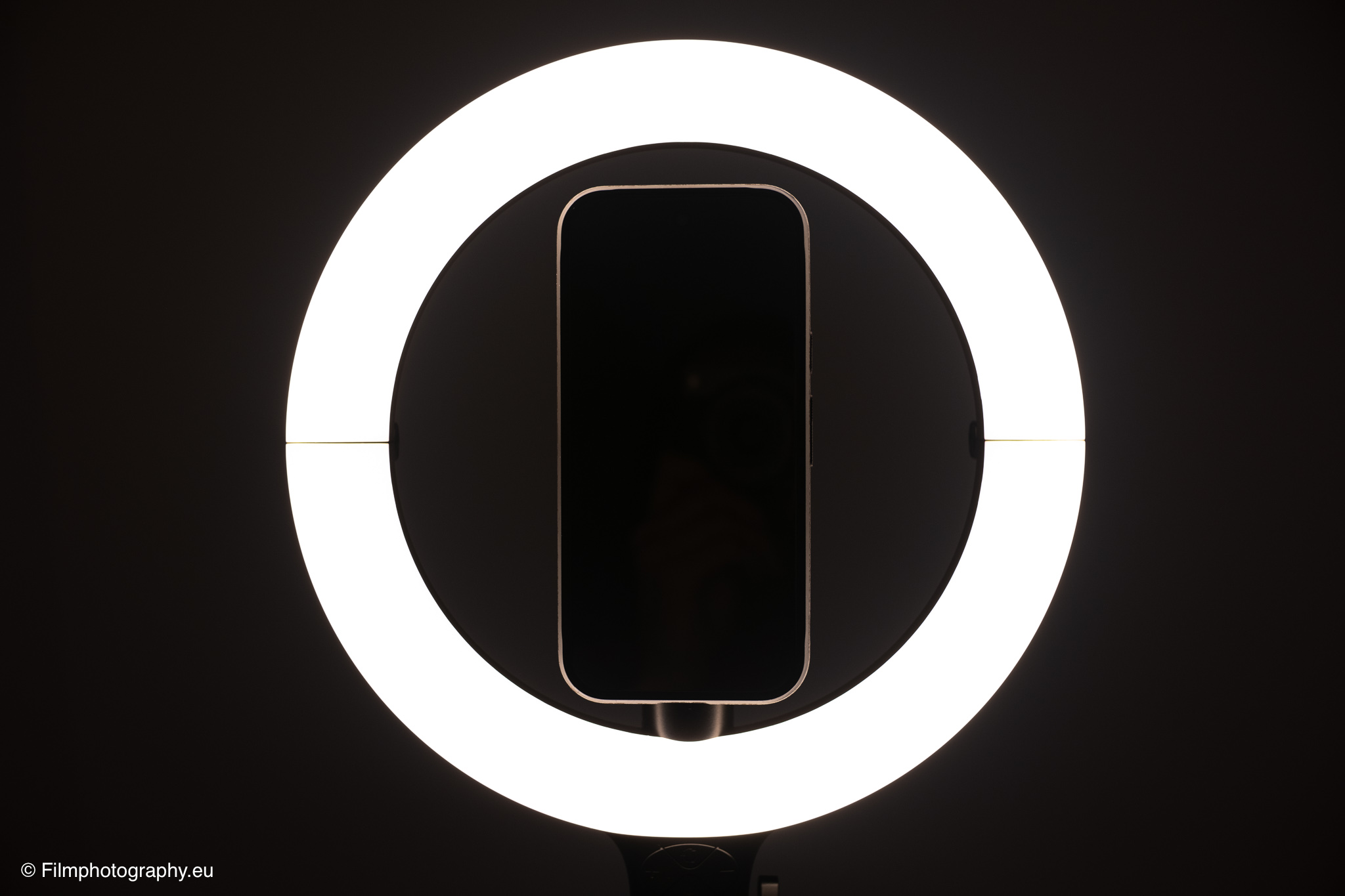 kraftgeek-glowring-portable-ring-light-review-18