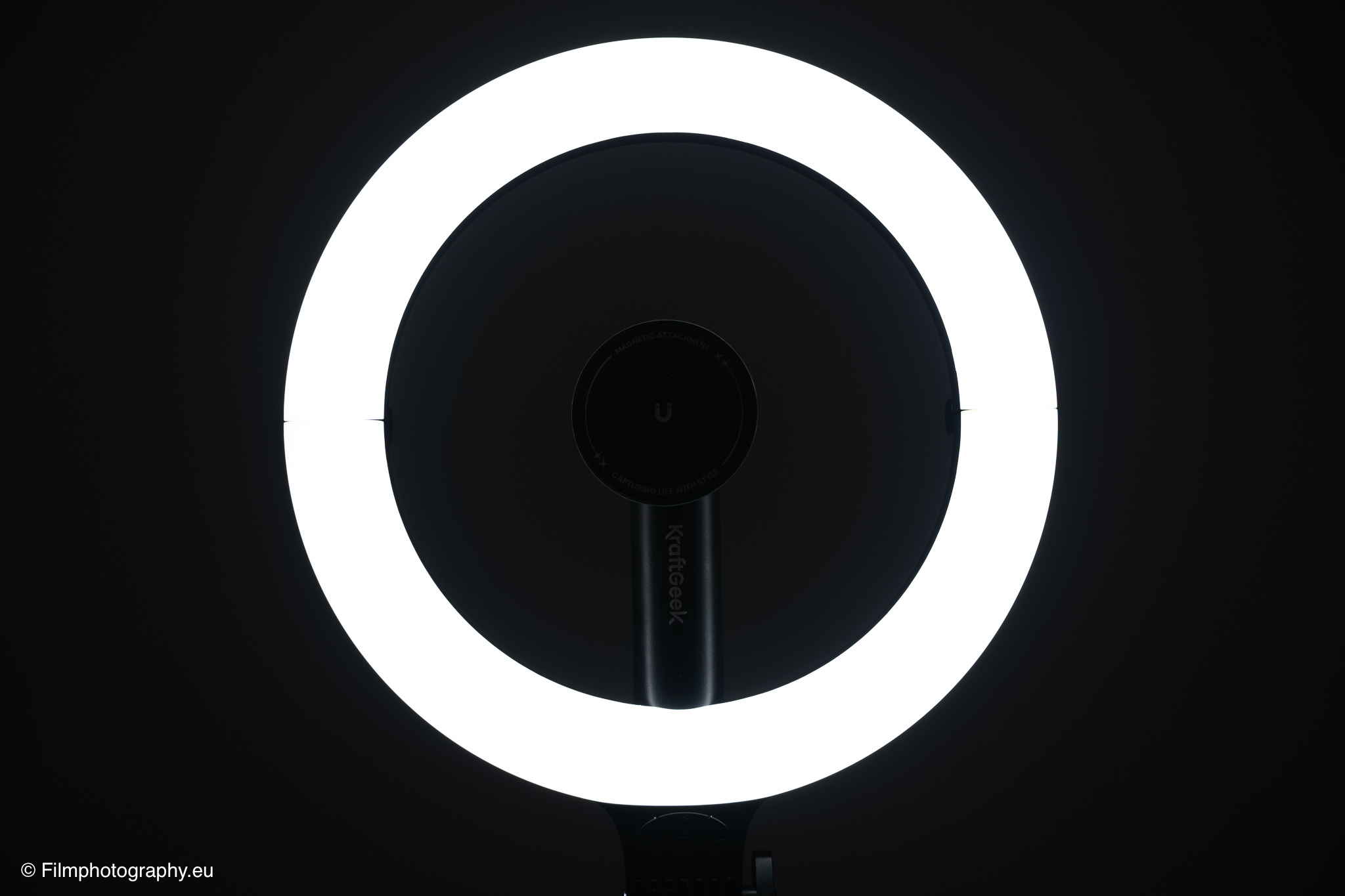 kraftgeek-glowring-portable-ring-light-review-20