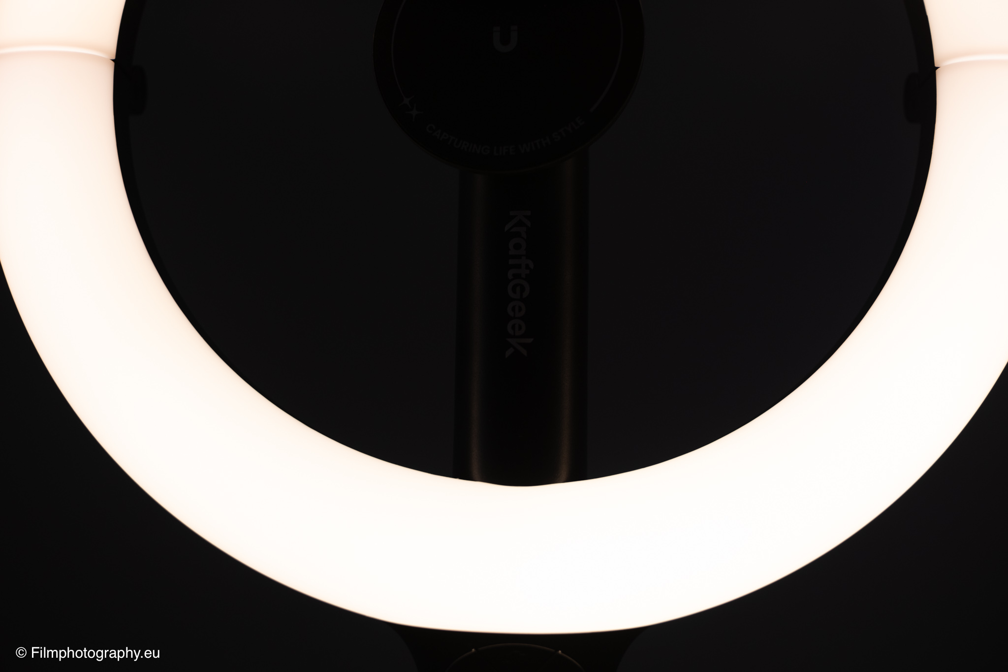 kraftgeek-glowring-portable-ring-light-review-21