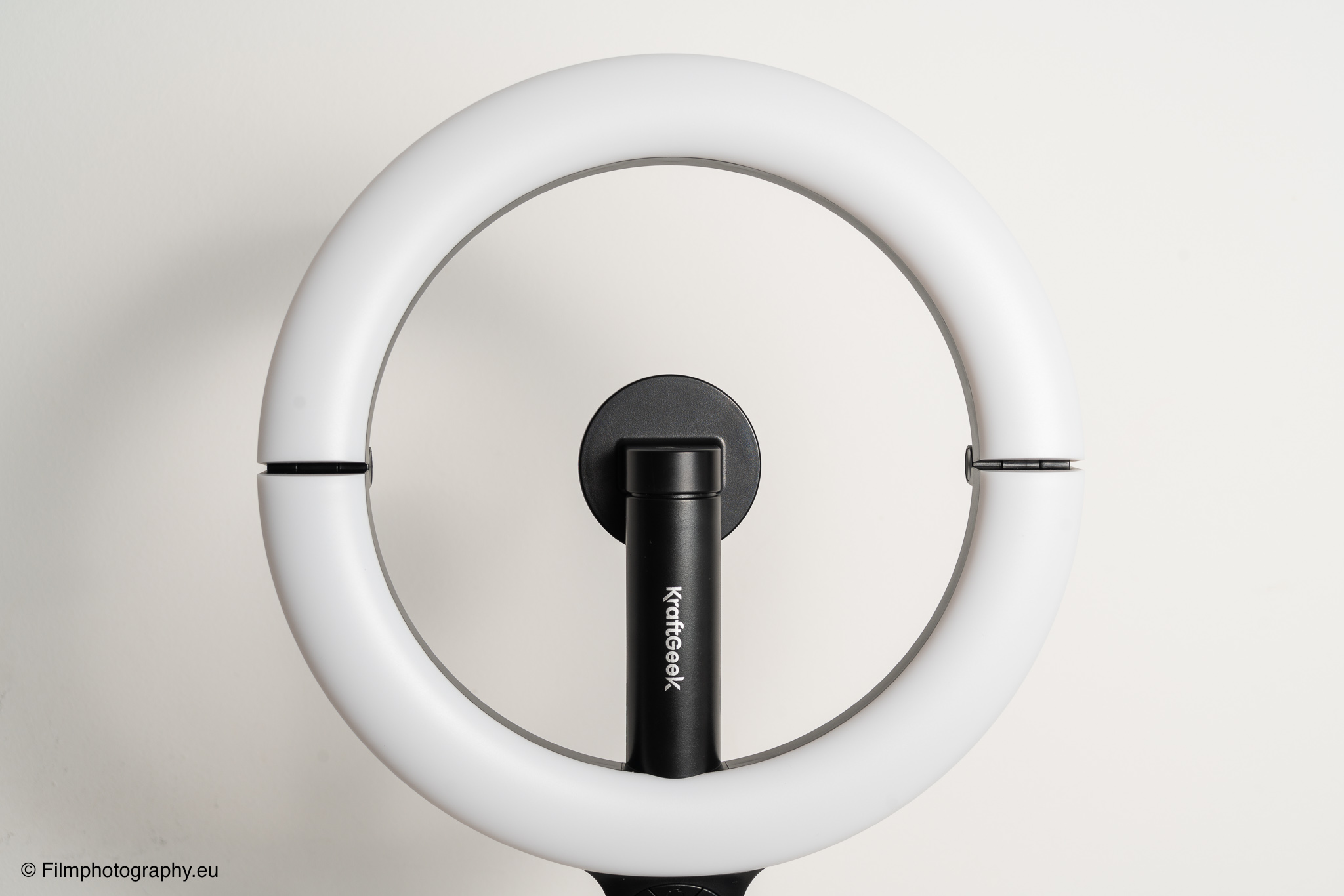 kraftgeek-glowring-portable-ring-light-review-3