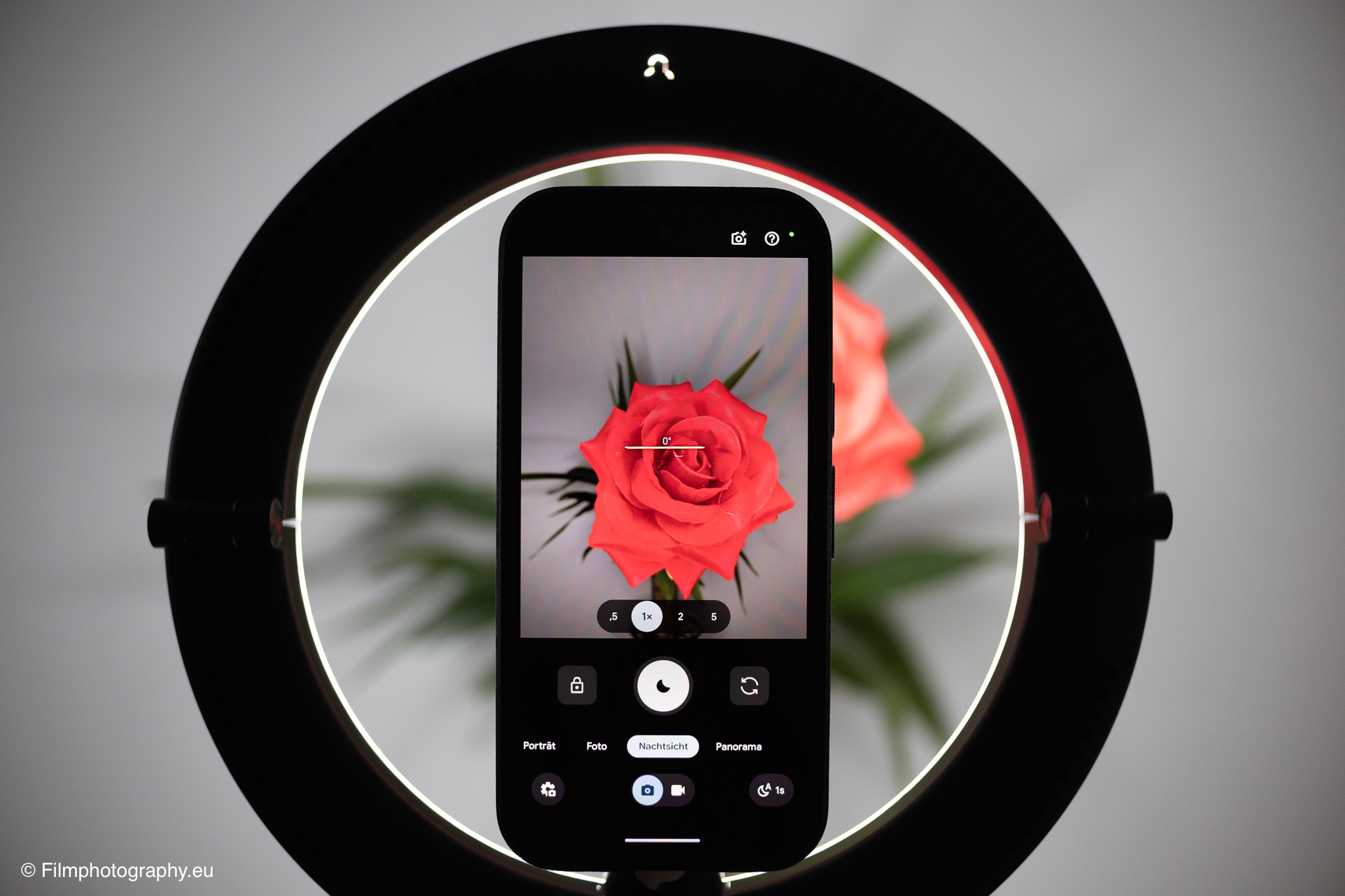 kraftgeek-glowring-portable-ring-light-review-35