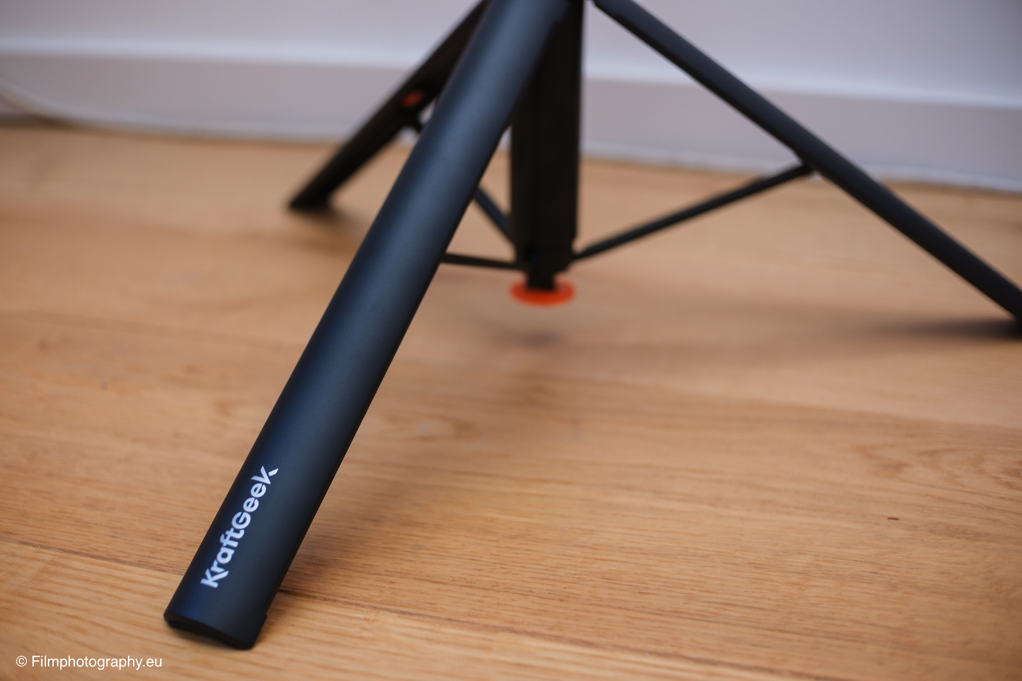 kraftgeek-glowring-portable-ring-light-review-40