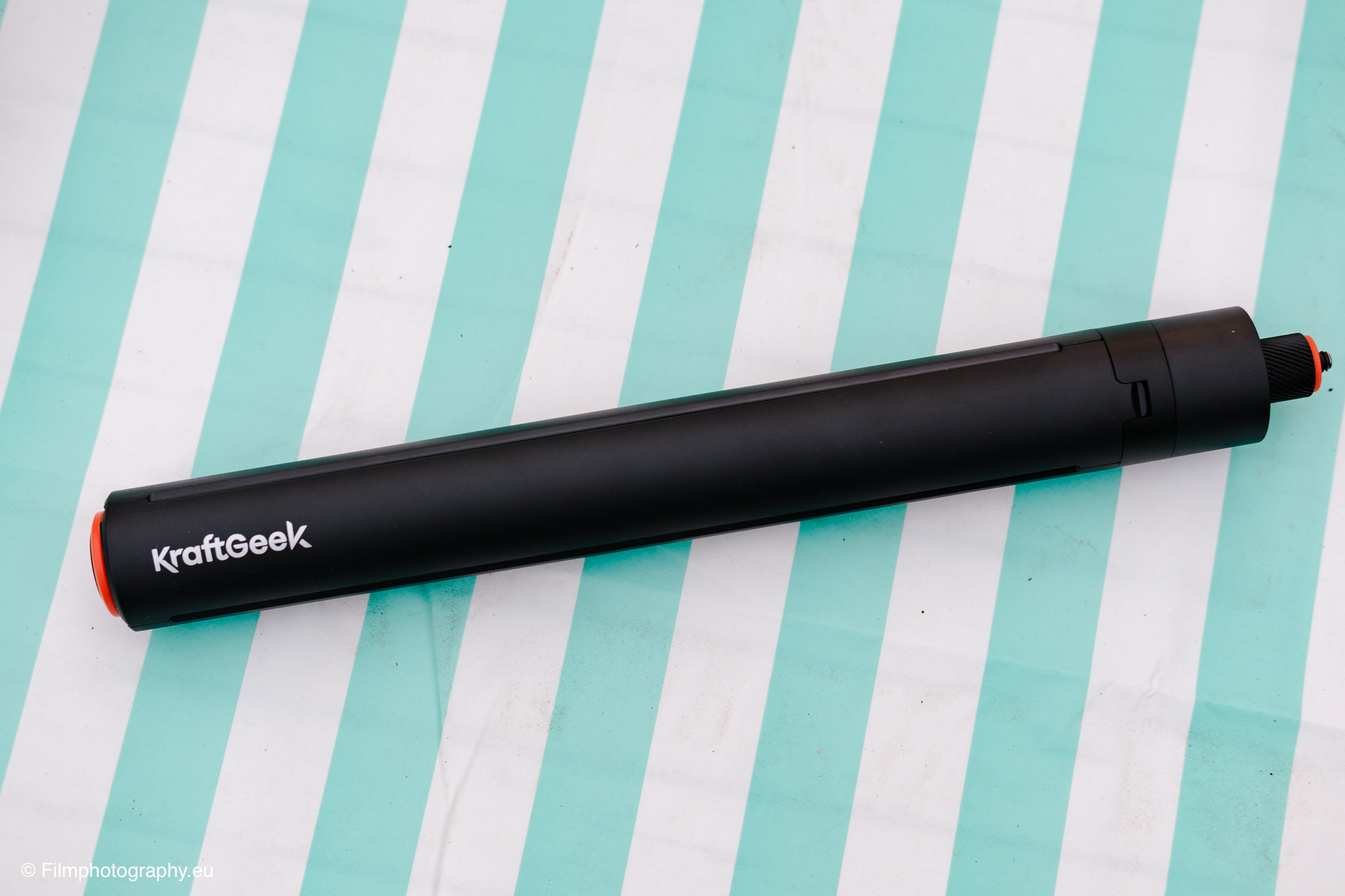 kraftgeek-glowring-portable-ring-light-review-47