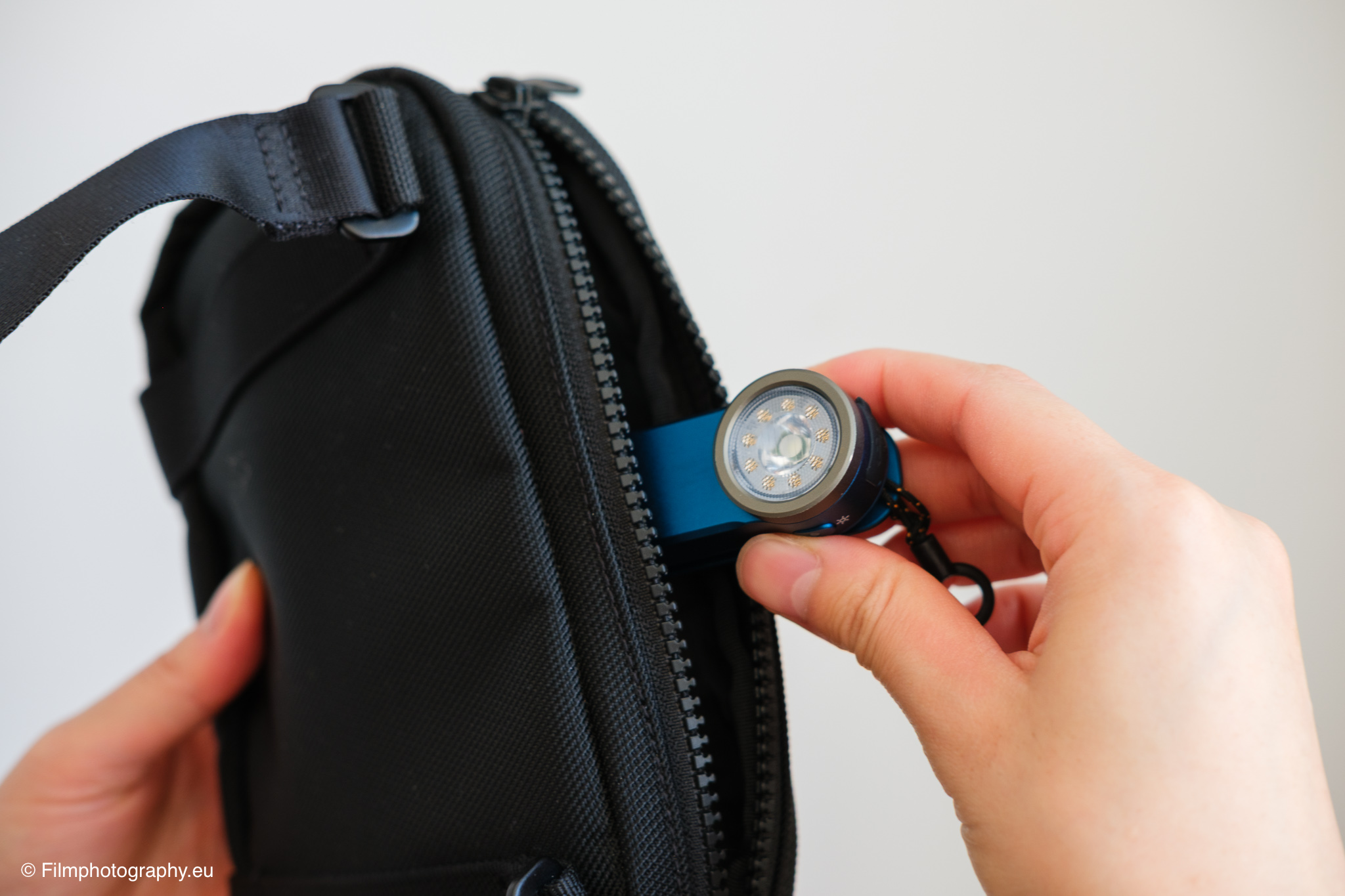 pioneer-safari-sling-bag-review-5