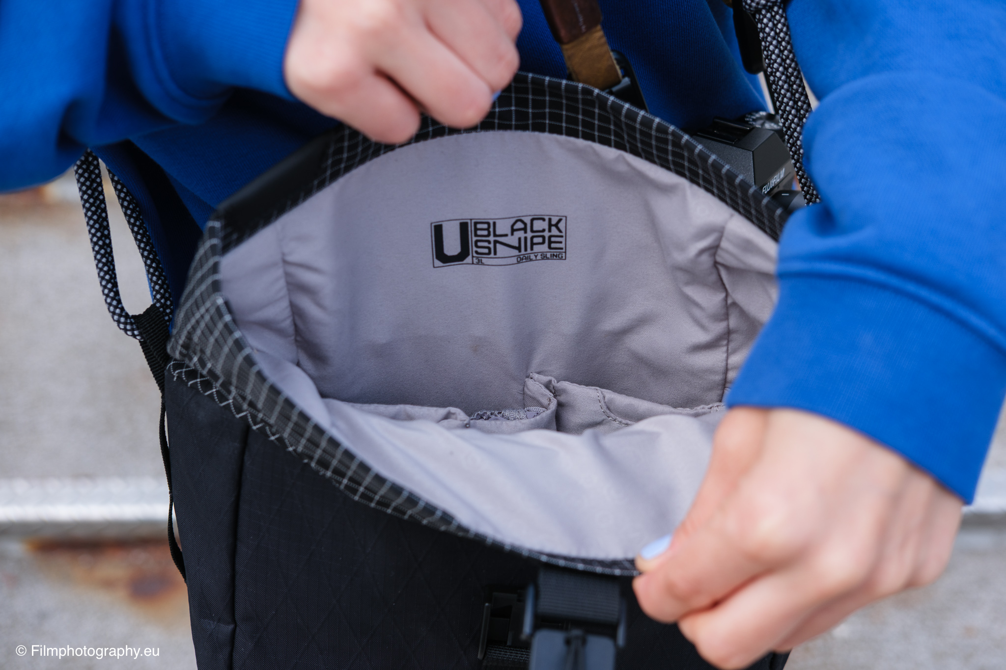 vsgo-black-snipe-urban-series-walk-3l-camera-sling-bag-review-169