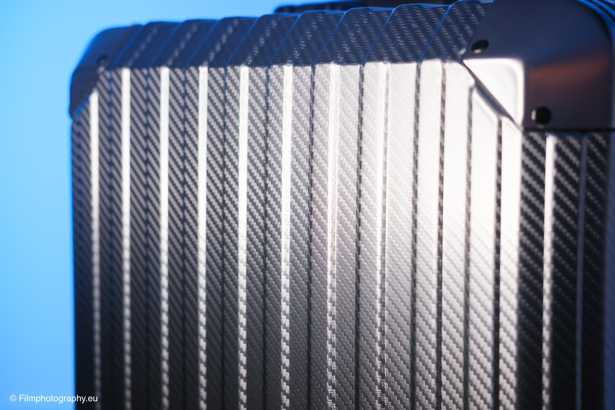 mvst-treva-aluminum-suitcase-gunmetal-review-42