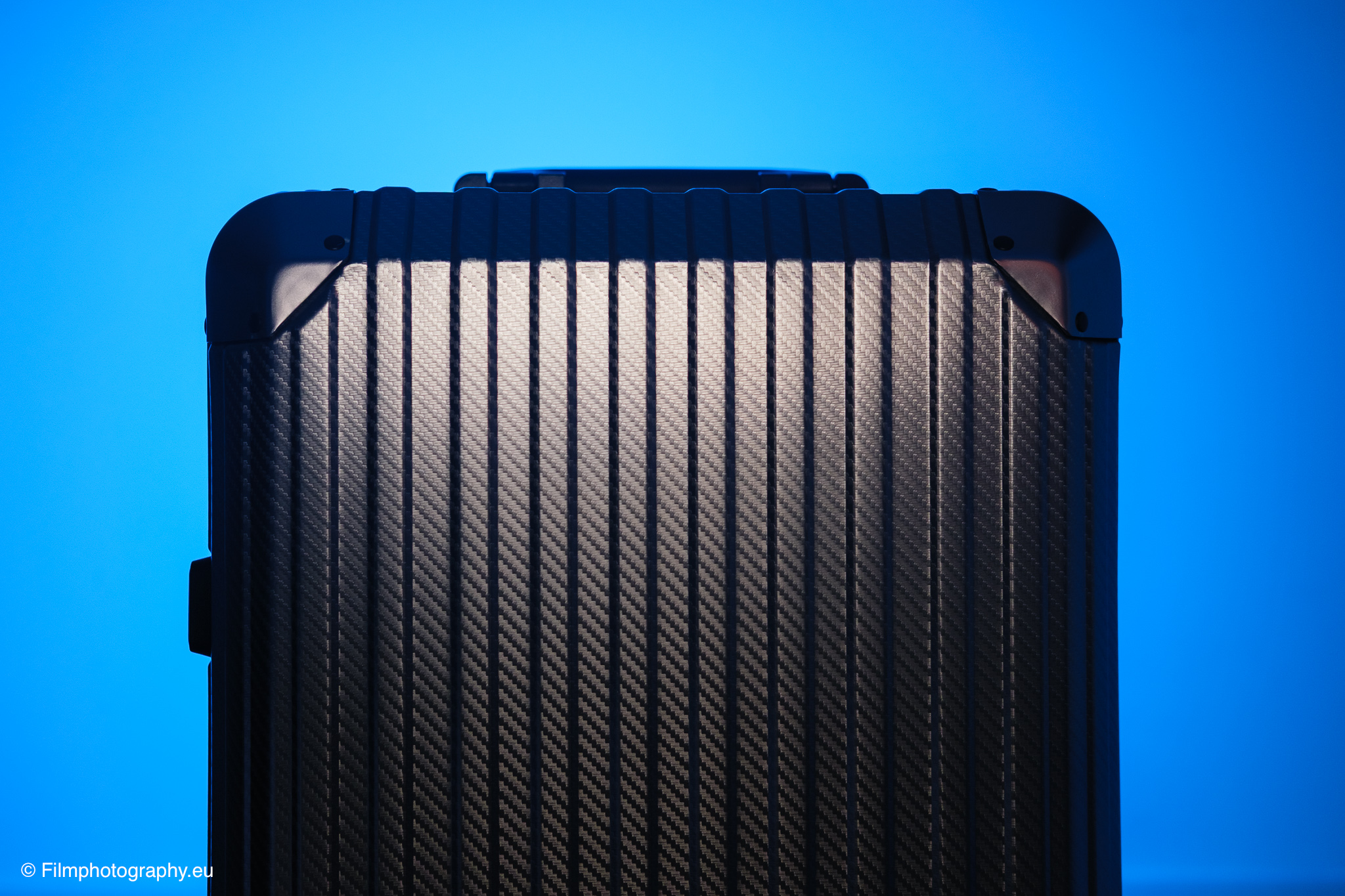 mvst-treva-aluminum-suitcase-gunmetal-review-52