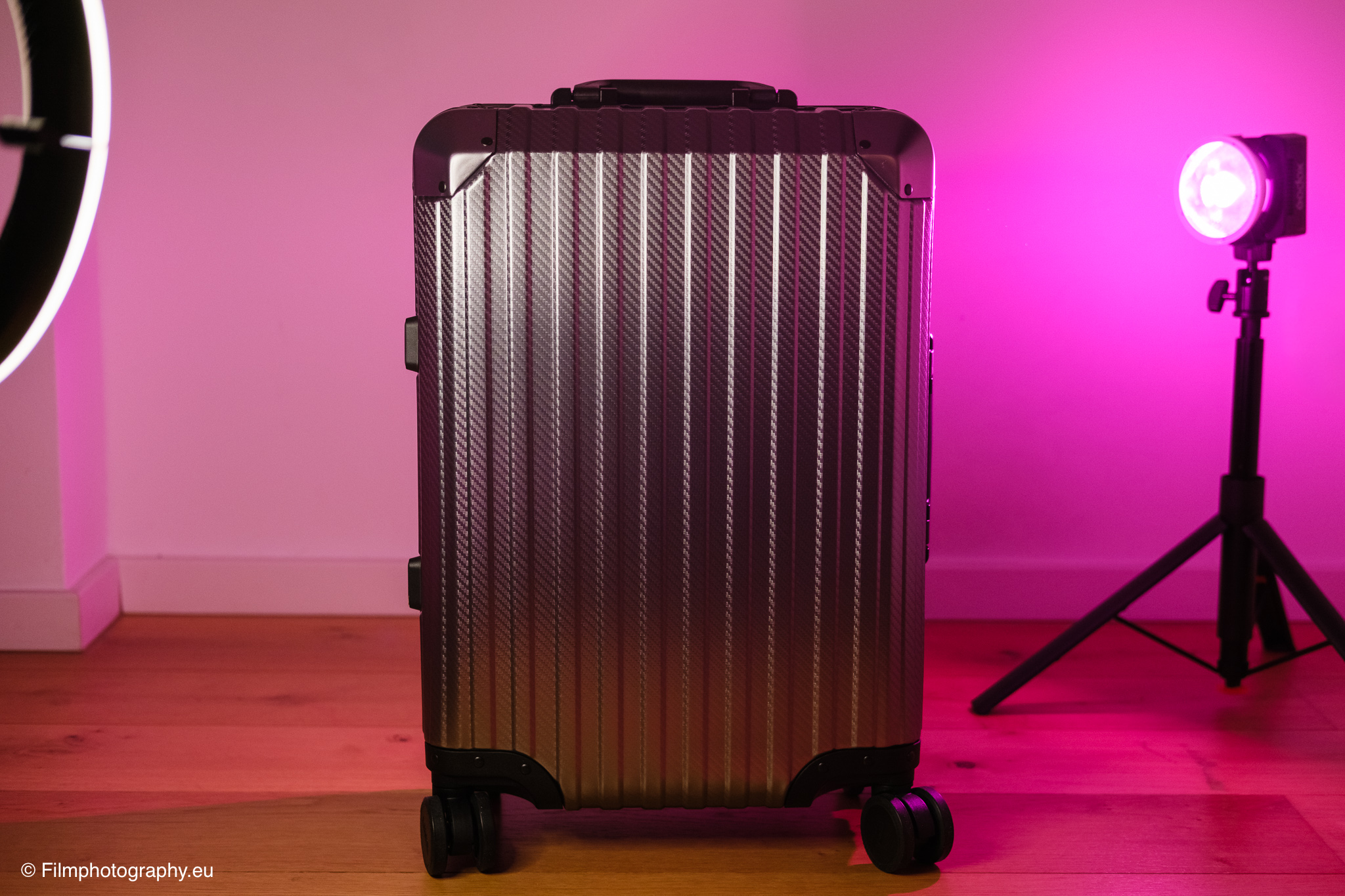 mvst-treva-aluminum-suitcase-gunmetal-review-54