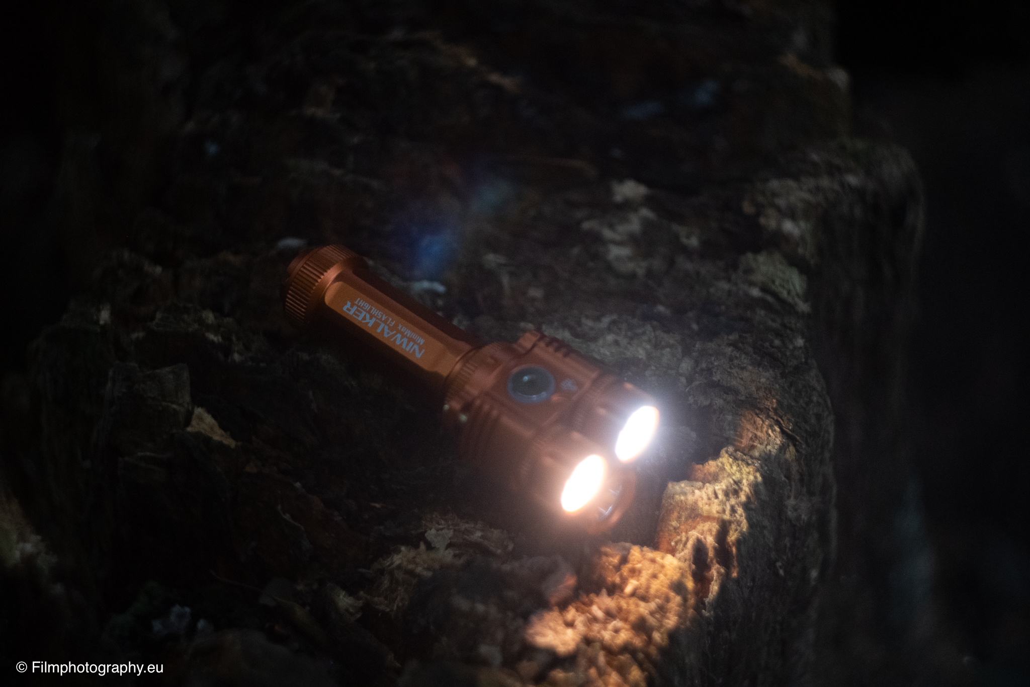 niwalker-es01-edc-flashlight-review-11