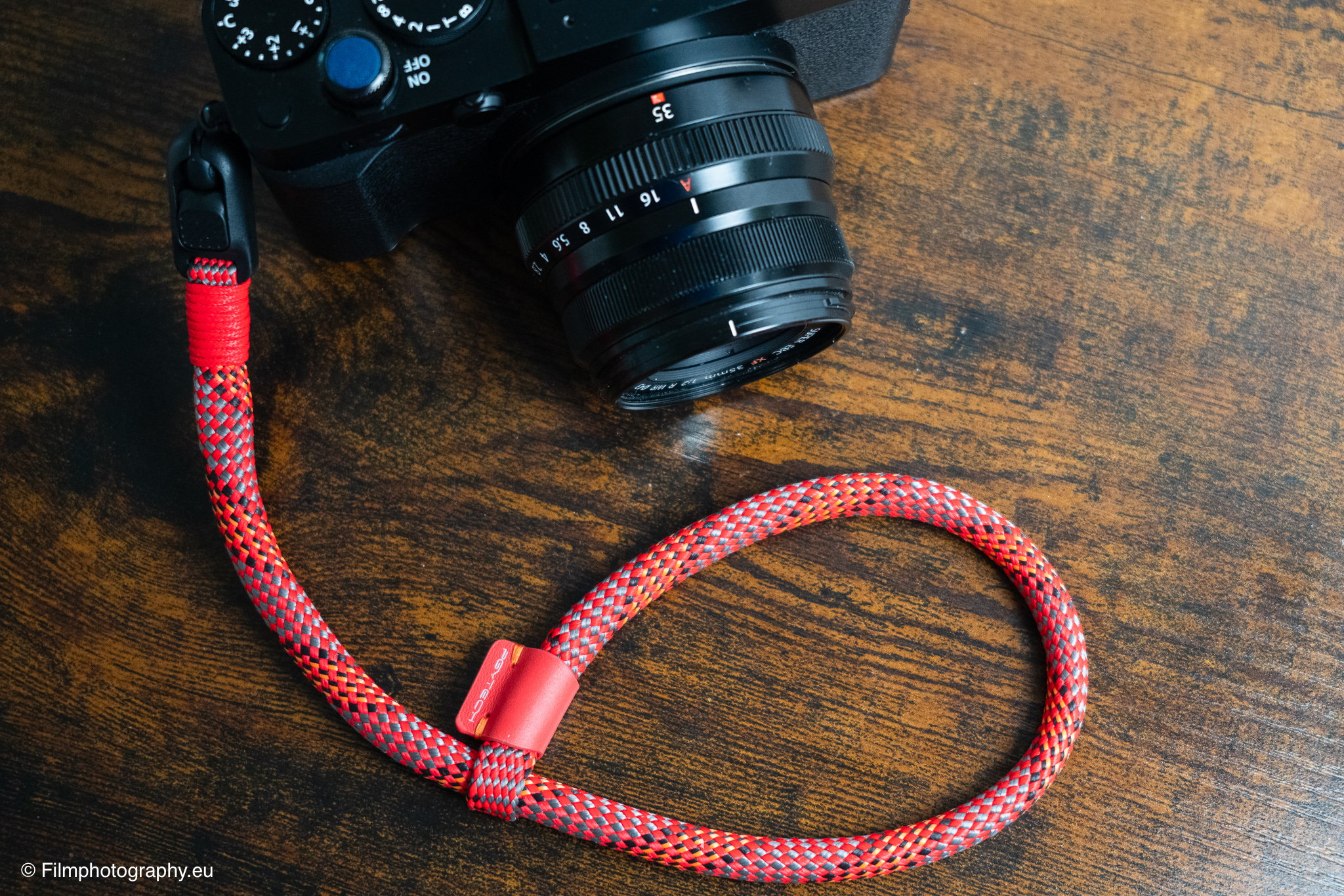 pgytech-camera-wrist-strap-slim-rope-review-6