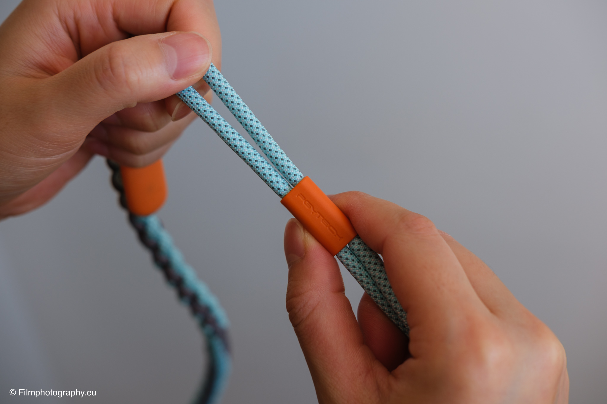 pgytech-linkgo-smartphone-camera-photography-strap-review-10