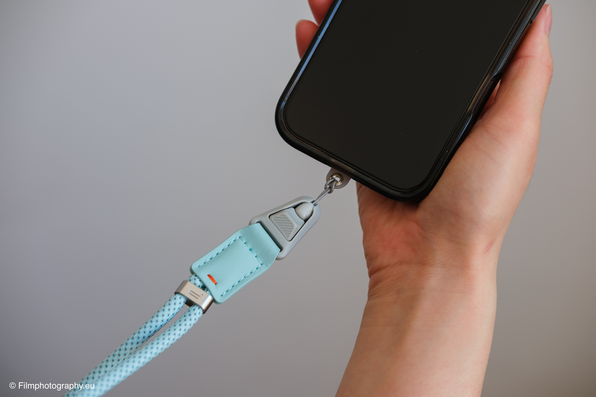 pgytech-linkgo-smartphone-camera-photography-strap-review-6