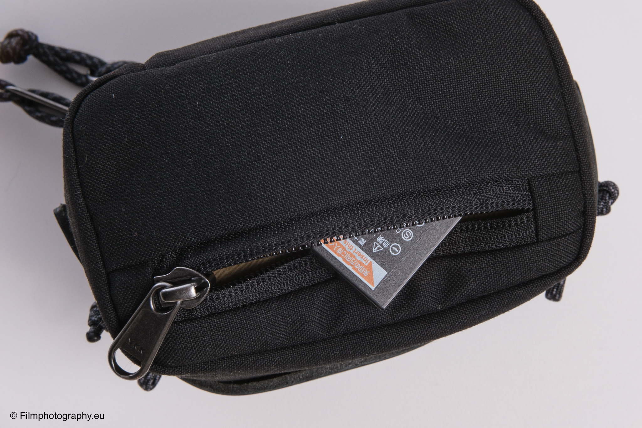 wotancraft-portable-camera-pouch-review-22